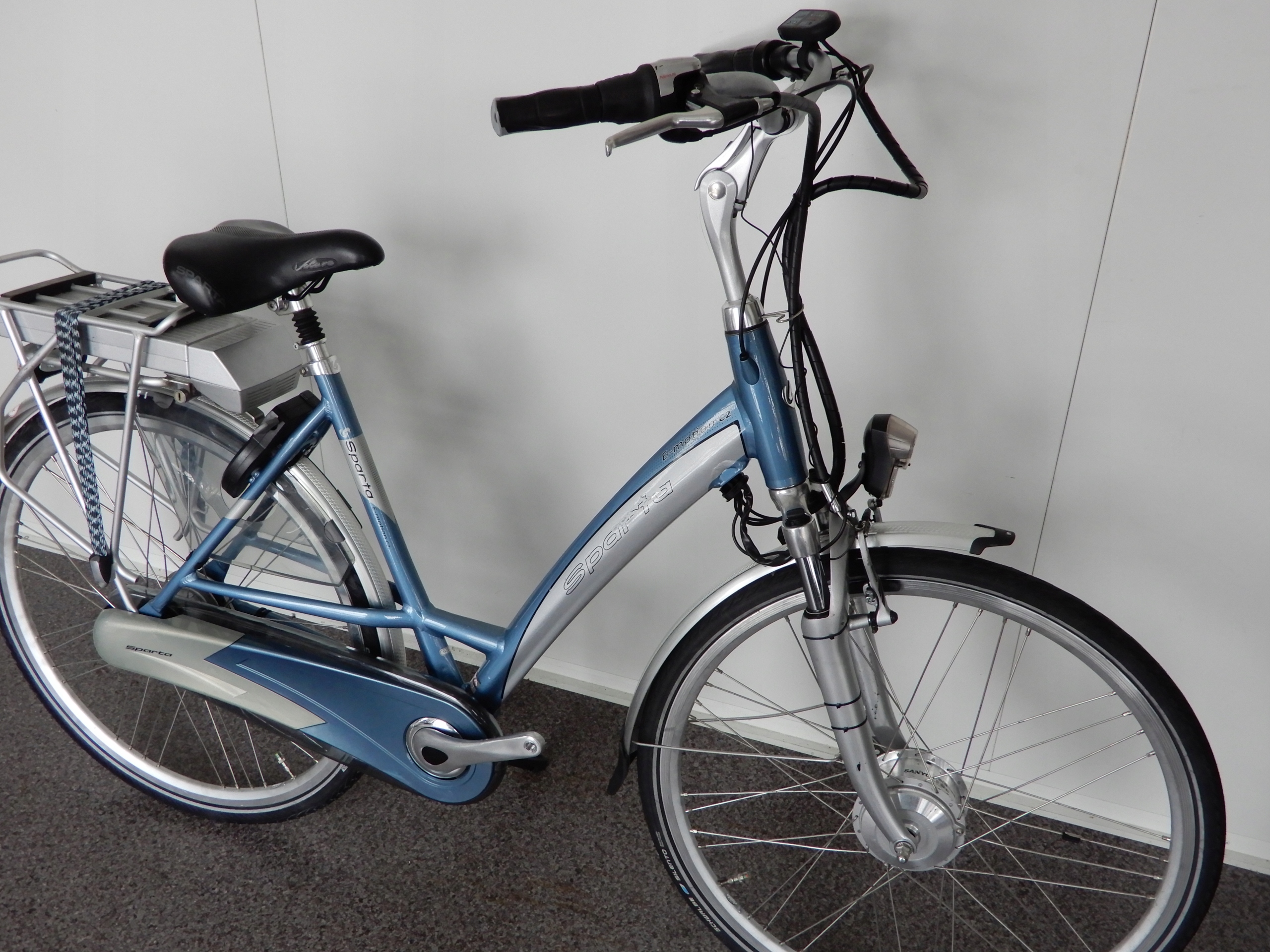 Rower elektryczny holenderski Sparta EMotion C2 7906533972 oficjalne archiwum allegro