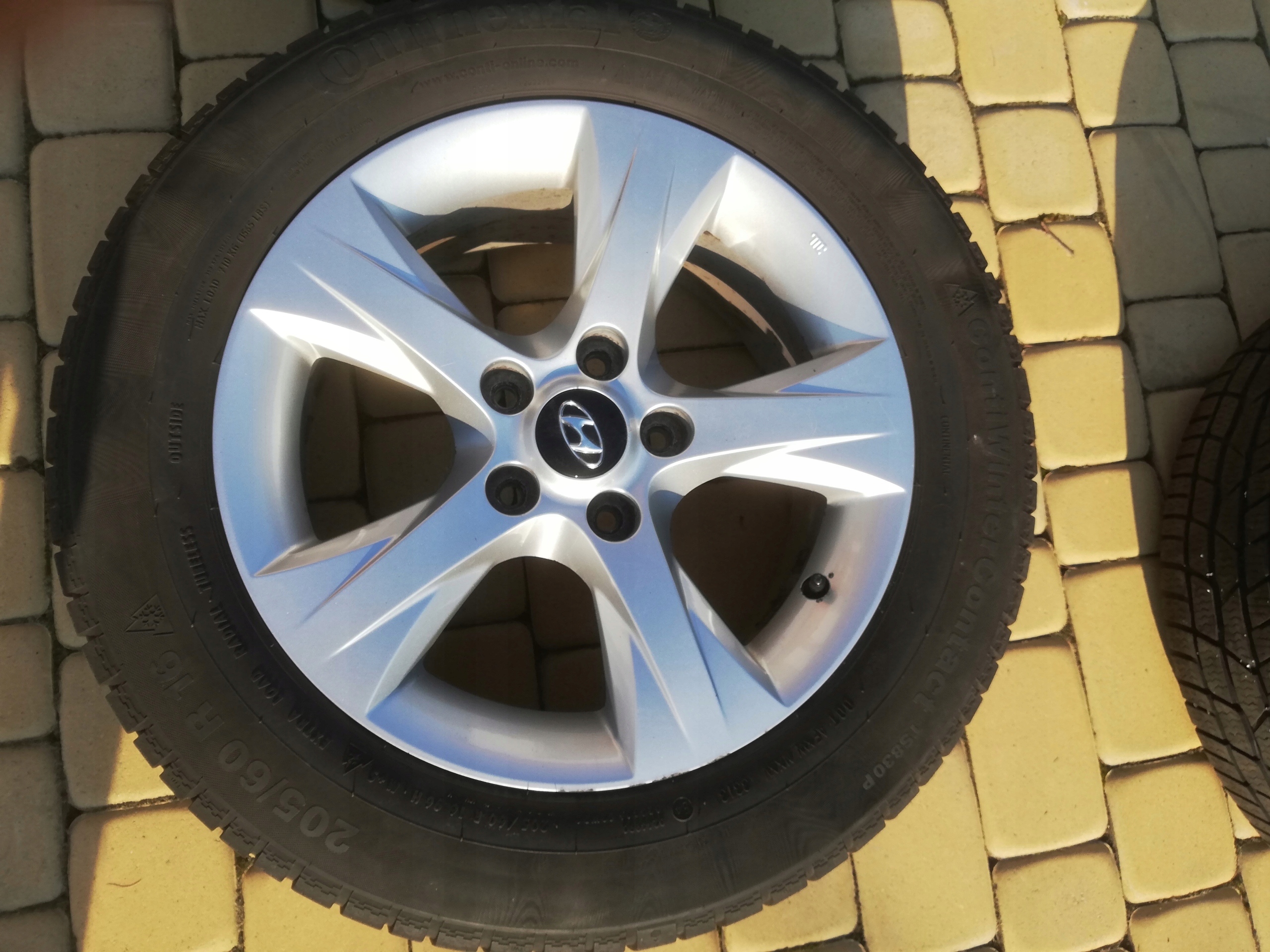 HYUNDAI I40 KOŁA FELGI ALU 16'' ORGINAŁ OPONY ZIMA