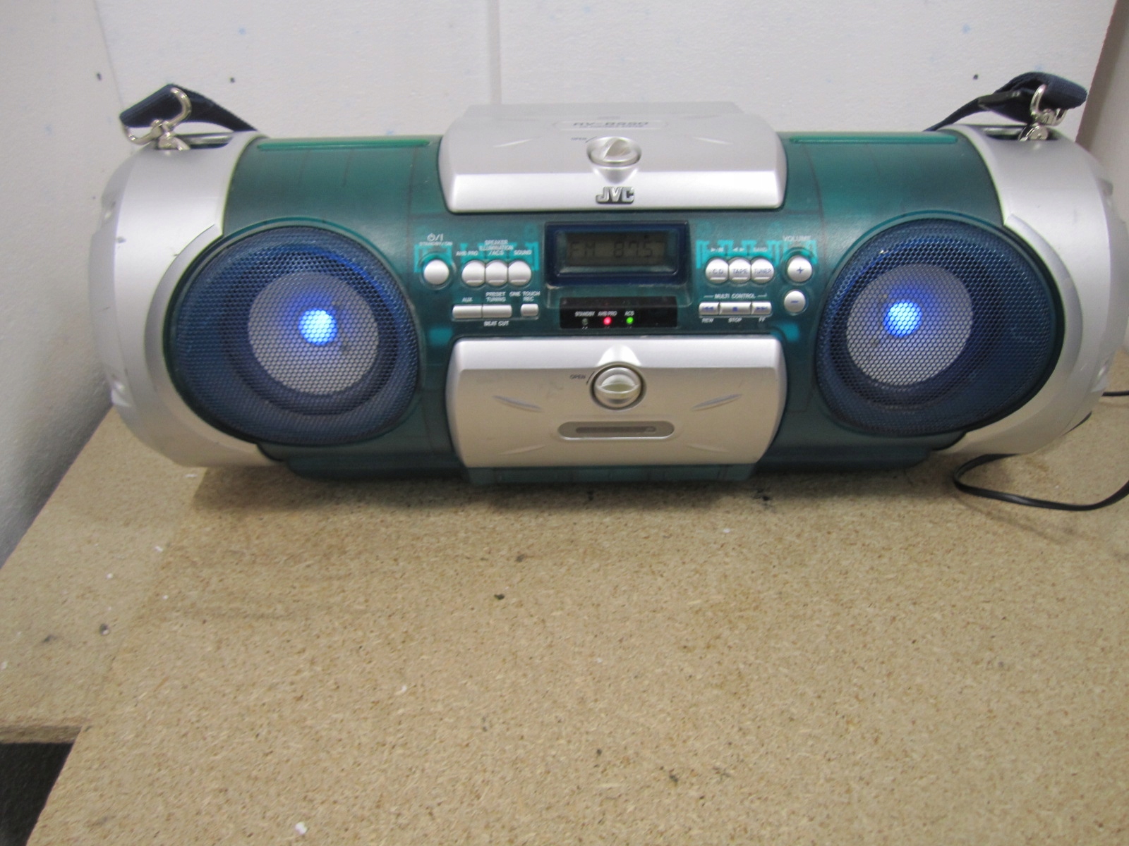 Sprzęt audio przenośny JVC cena od 100 cena do 200 w Sprzęt audio przenośny JVC cena od 100 cena do 200 w