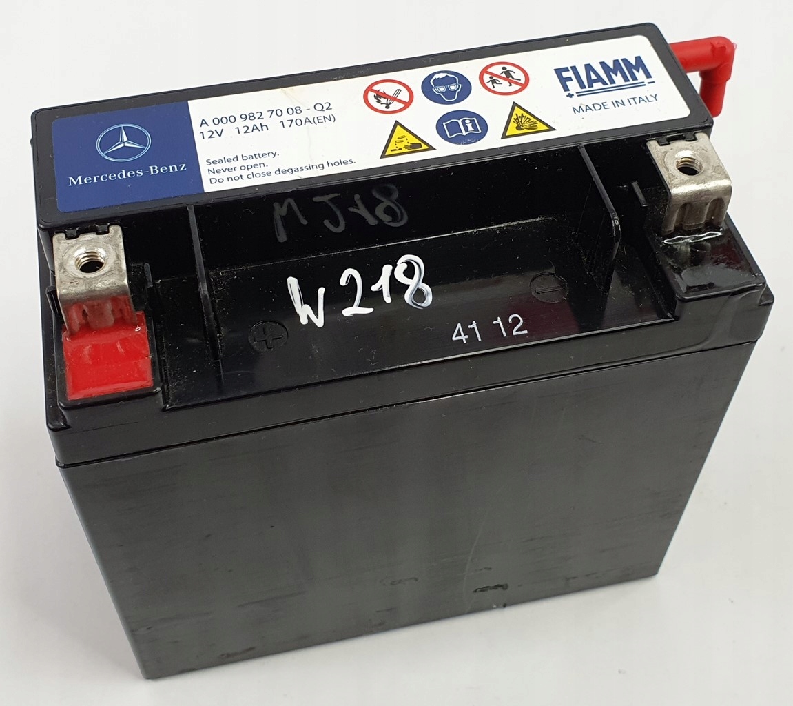Мерседес 212 2012 года аккумулятор. Дополнительный акб gl164. Акб мерседес 246. Дополнительный акб мерседес w176. A0009829308 аккумулятор mercedes.