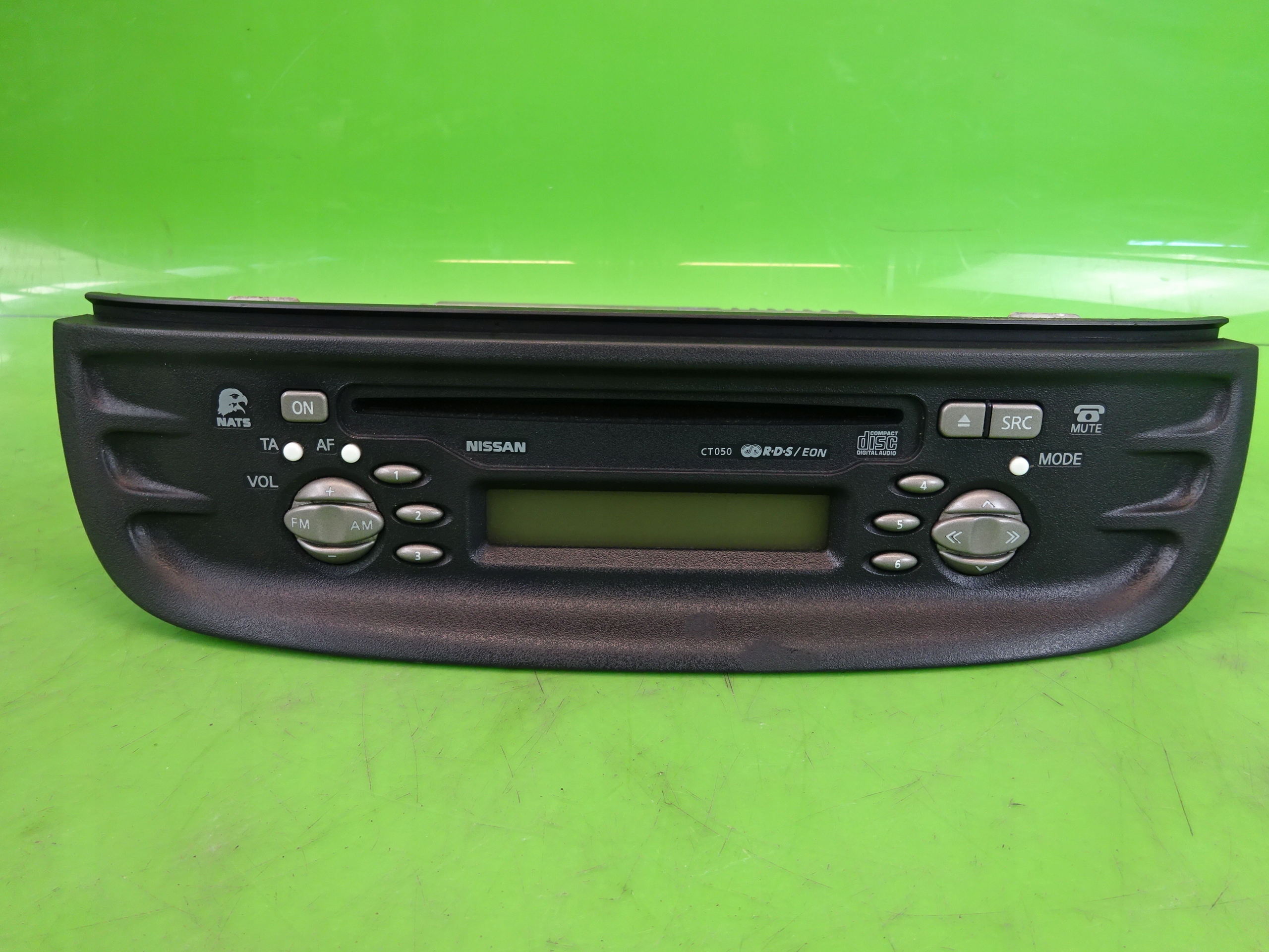 Radio NISSAN ALMERA TINO 28185 BU007 PN2424V 02r