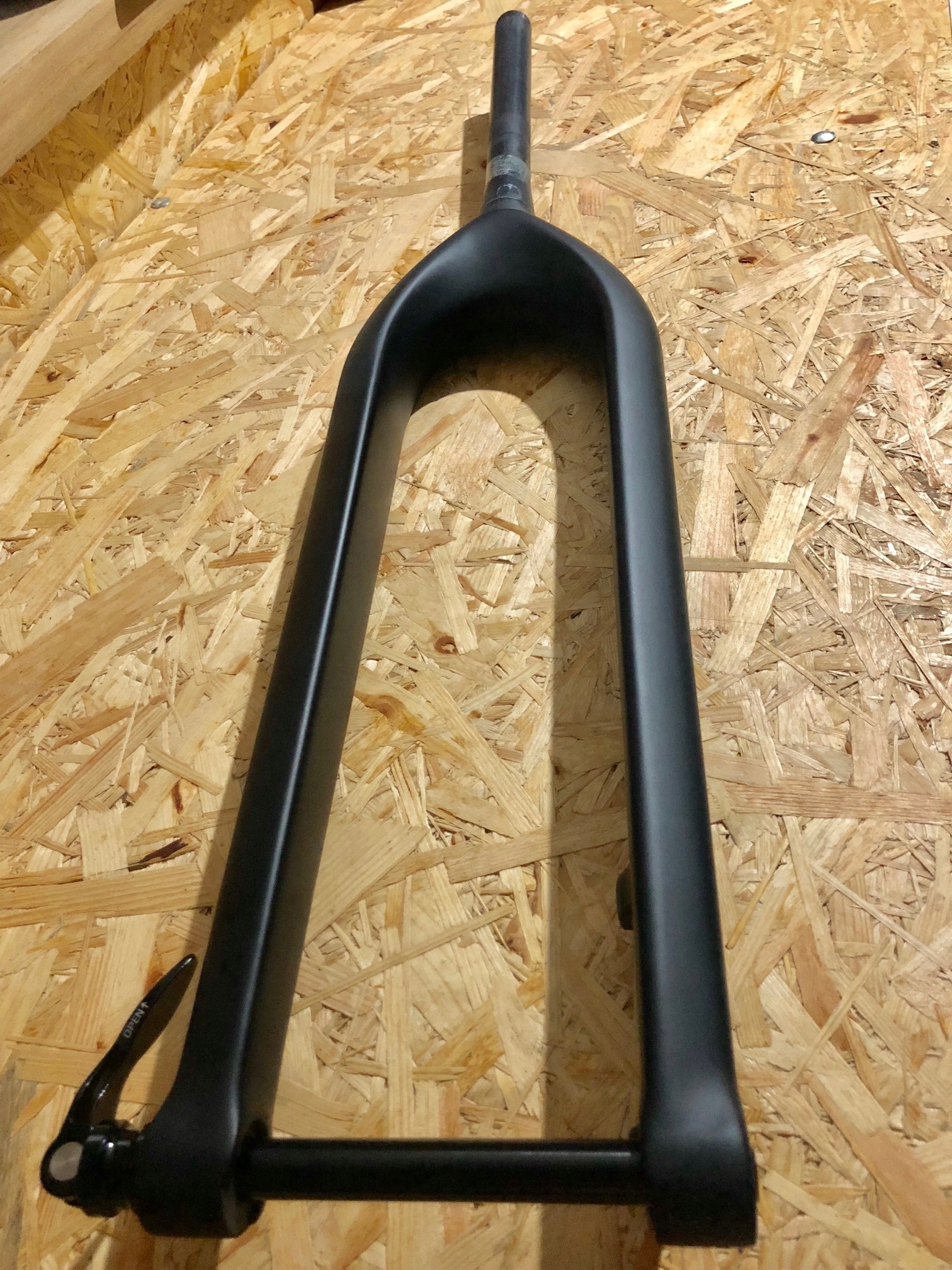 Вилка жесткая 1fk284200057. Вилка crazybike trend 24"/26". Жесткая вилка на мтб 26. Жесткая вилка. Вилка жесткая m-wave 5-392855.