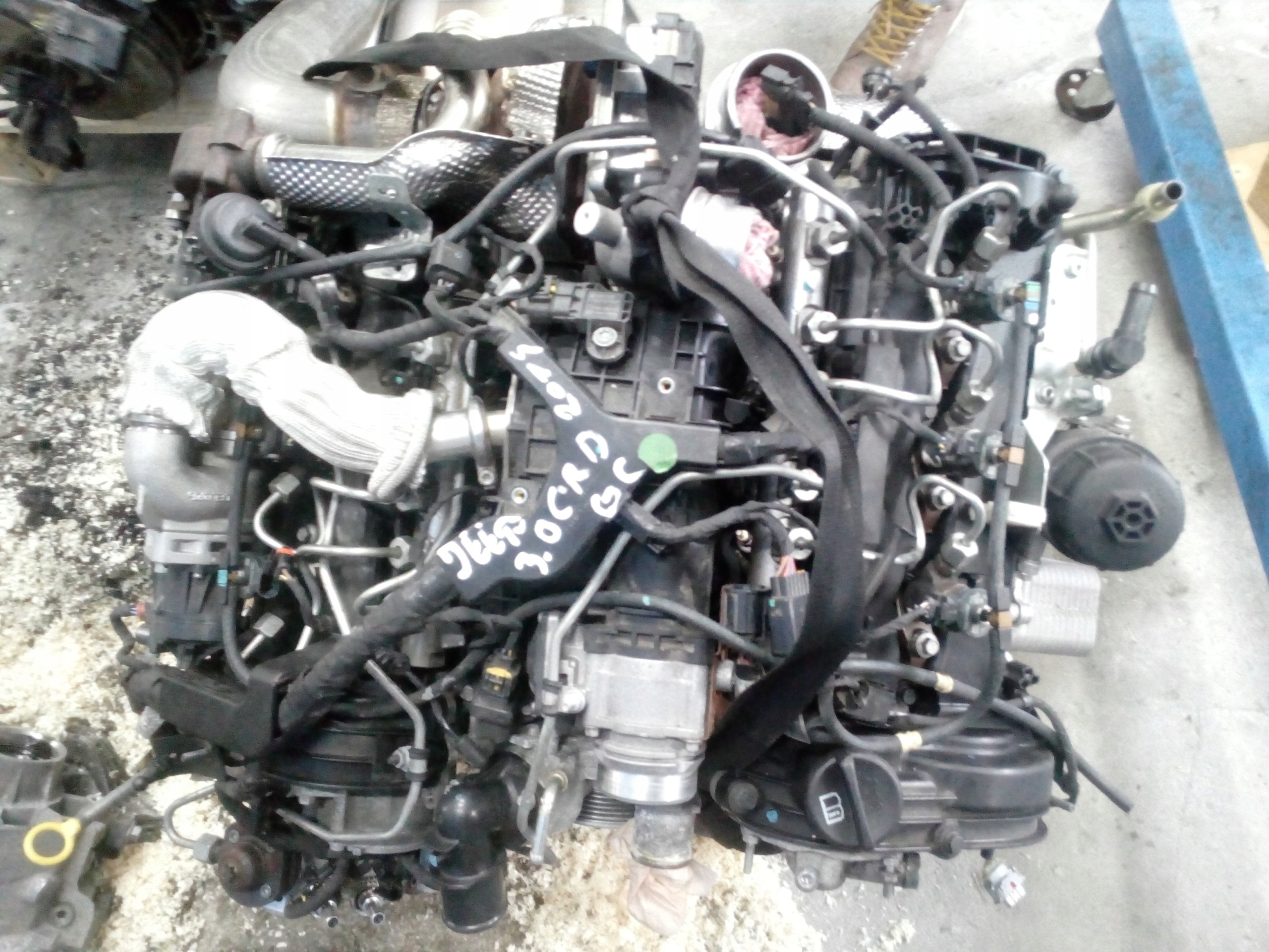 Место расположения турбины на дизельном двигателе гранд чероки. 0 crdi. Двигатель grand cherokee 3. 0 дизель. 0 дизель.