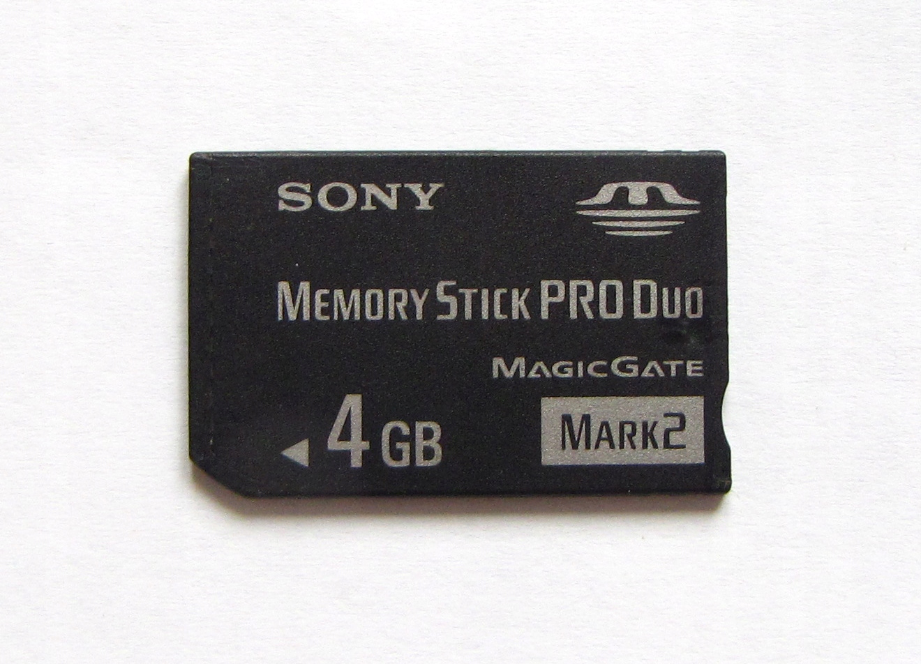 Стик соне. Sony Memory Stick Pro Duo 4gb. Адаптер для карты памяти Sony Memory Stick 4gb Pro Duo msmt4gt. Memory Stick Pro Duo Sony Adapter флешка. Memory Stick Pro Duo для фотоаппарата Sony.