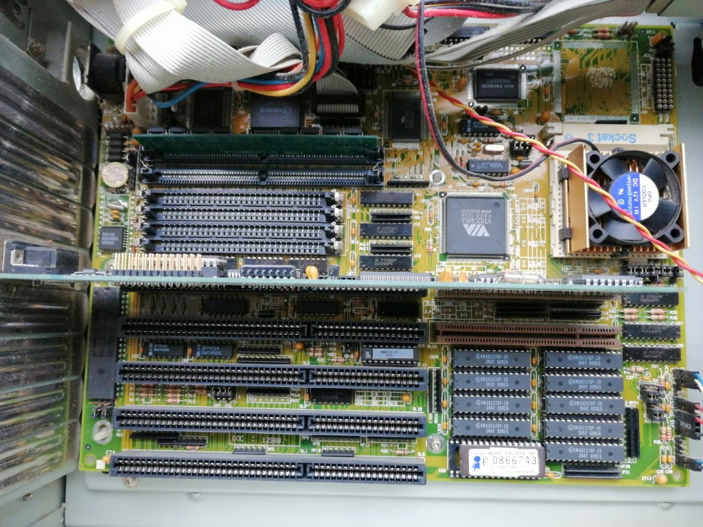 Old komputer Tower 486DX2 HIGHSCREEN 8122194325 oficjalne archiwum allegro