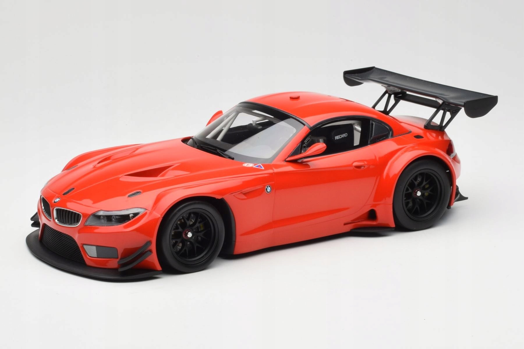 Minichamps BMW Z4 GT3 (E89) #9 24h Spa 2015 Zanardi
