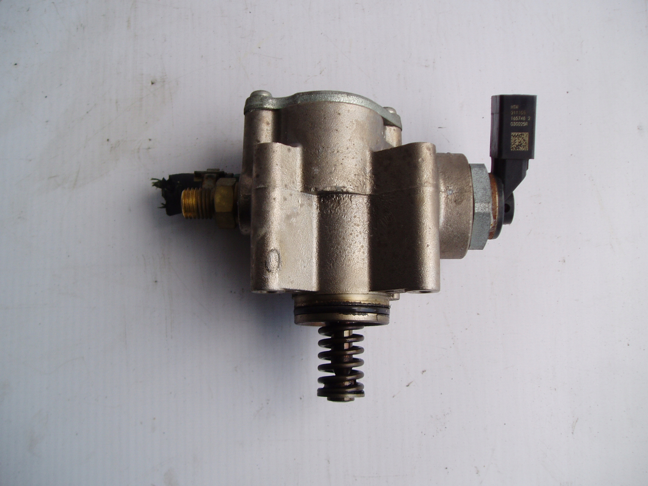 0 bvy. Тнвд fsi. 06f127025d. Тнвд пассат б6 2. Топливный насос высокого давления ауди 4.