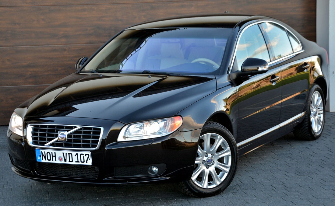 VOLVO S80 2.4 D5 FULL PIĘKNA WERSJA JAK NOWY