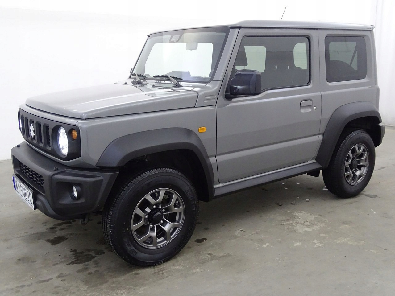 Jimny Suzuki 2020 Р±РµР¶РµРІС‹Р№