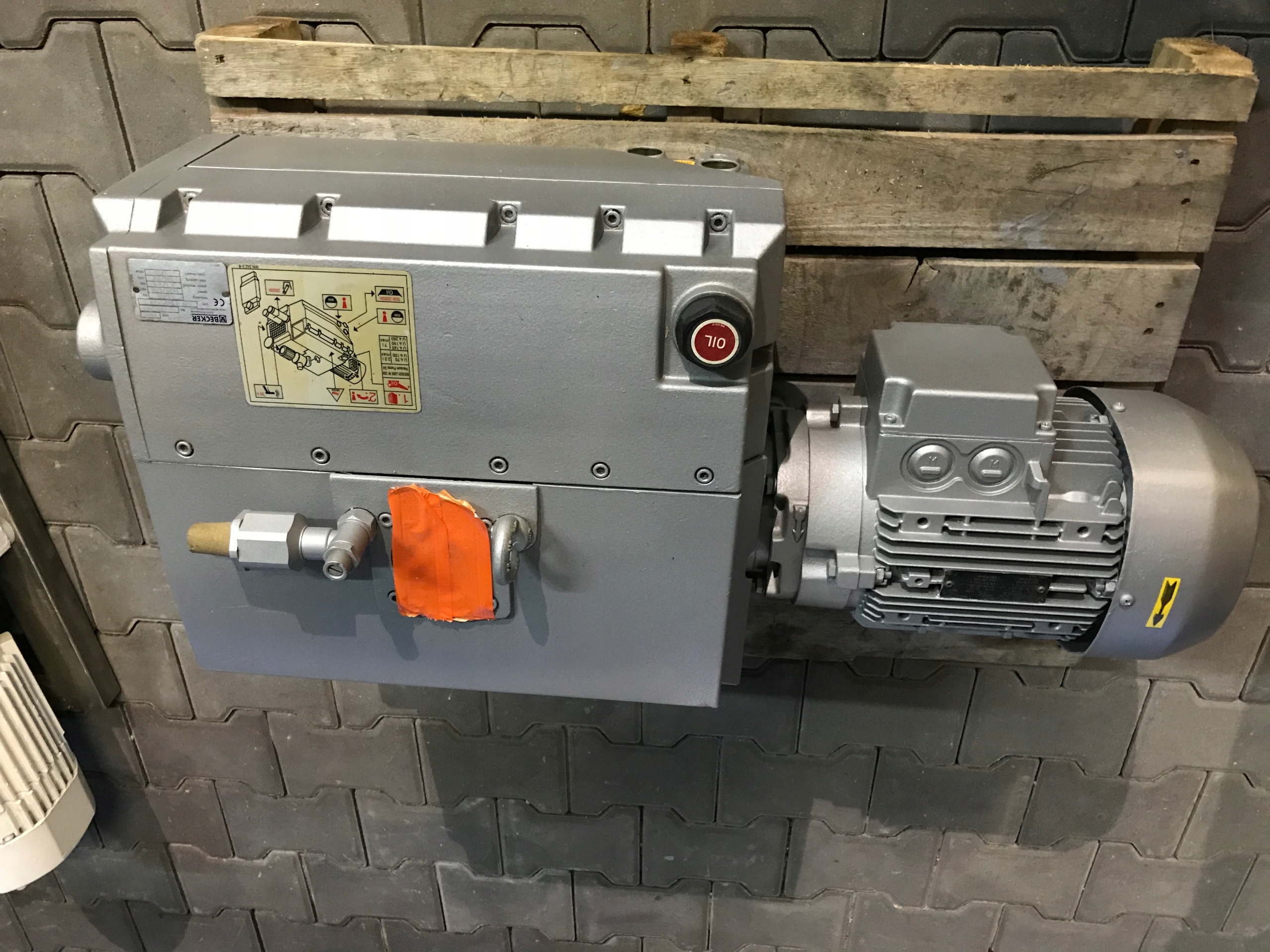 POMPA PROZNIOWA ,BECKER U5.100 ,120 m3/h 7685002512 oficjalne