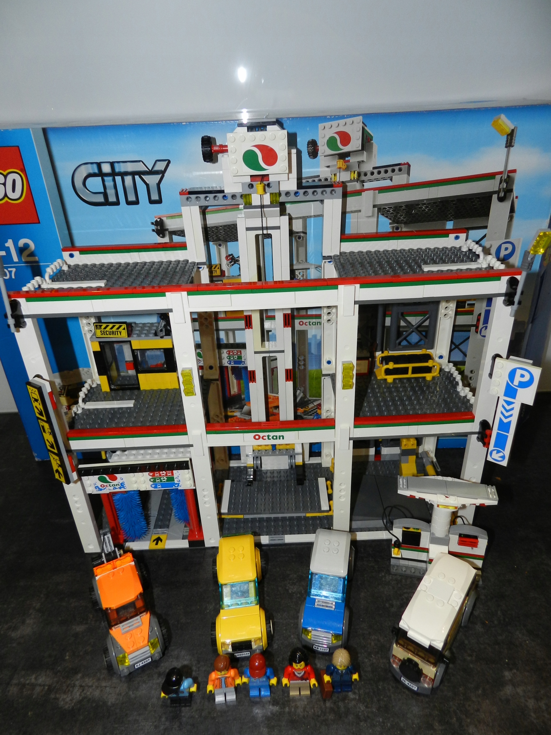 LEGO CITY 4207 OGROMNY GARAŻ *Pudełko+instrukcje - 7806580127