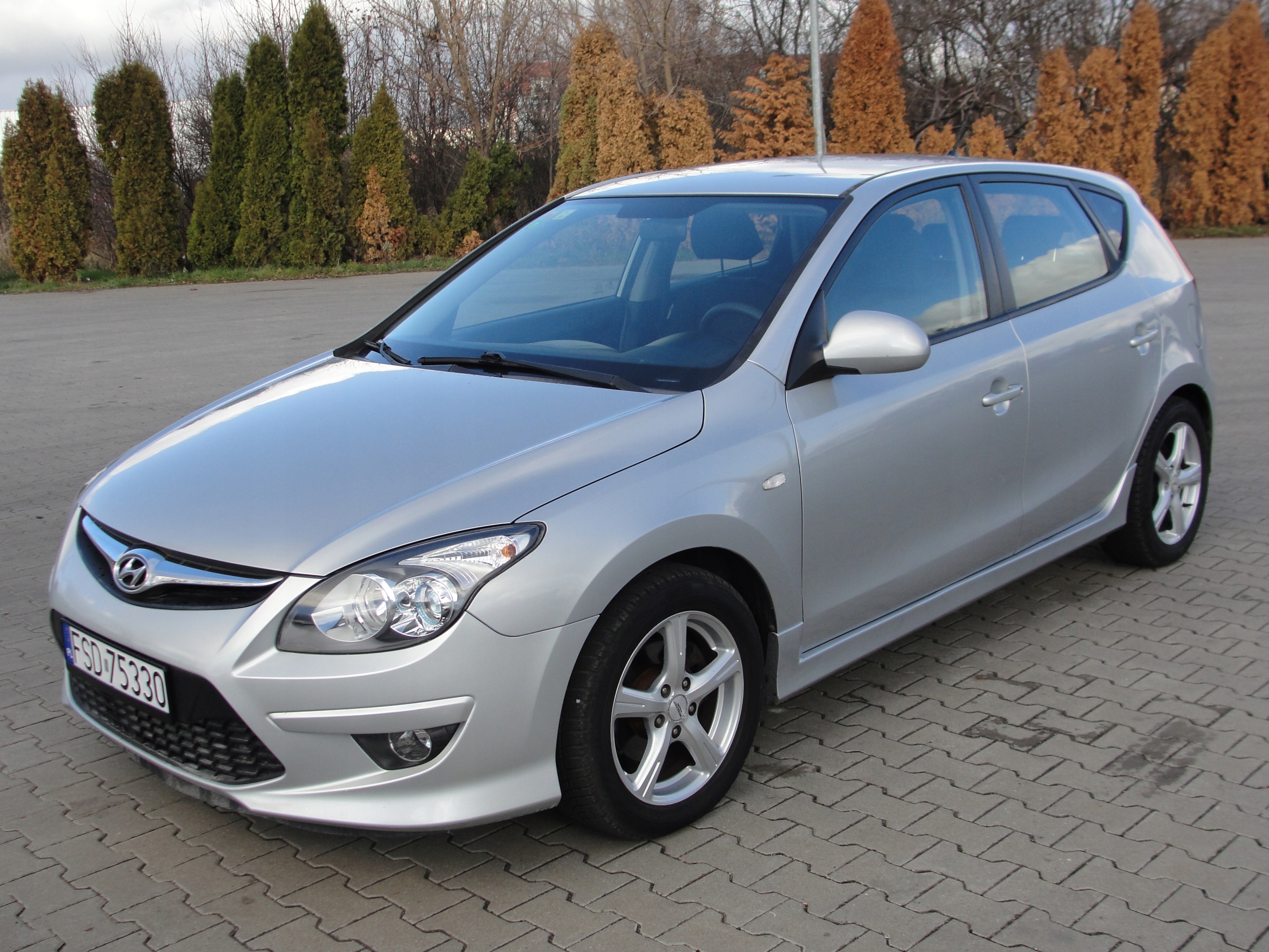 HYUNDAI I30 2010 LIFT KLIMA 180 TYS.KM SERWIS ALU