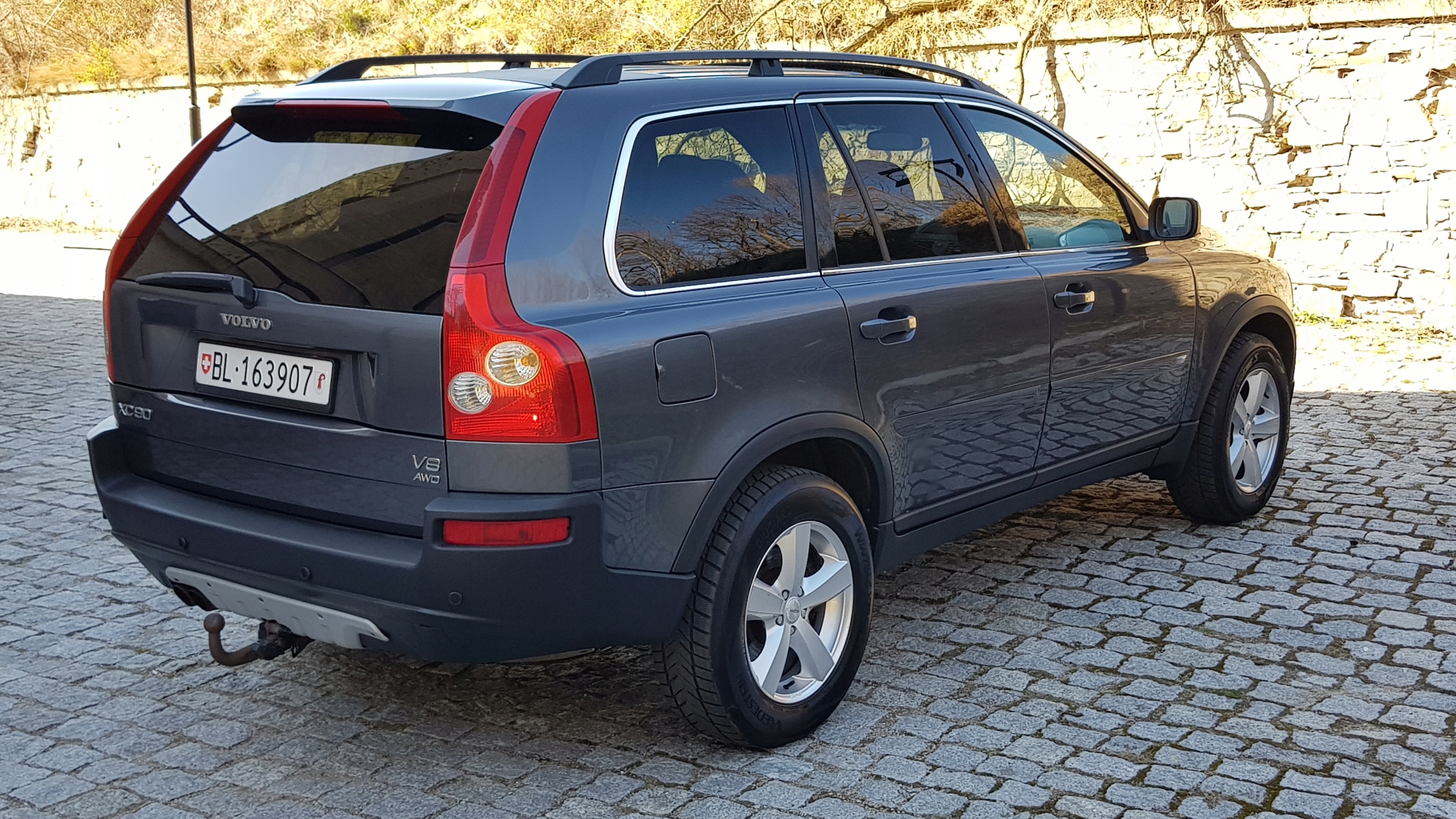 VOLVO XC90 4.4 V8 315KM 7 OSOBOWY ZE SZWAJCARII