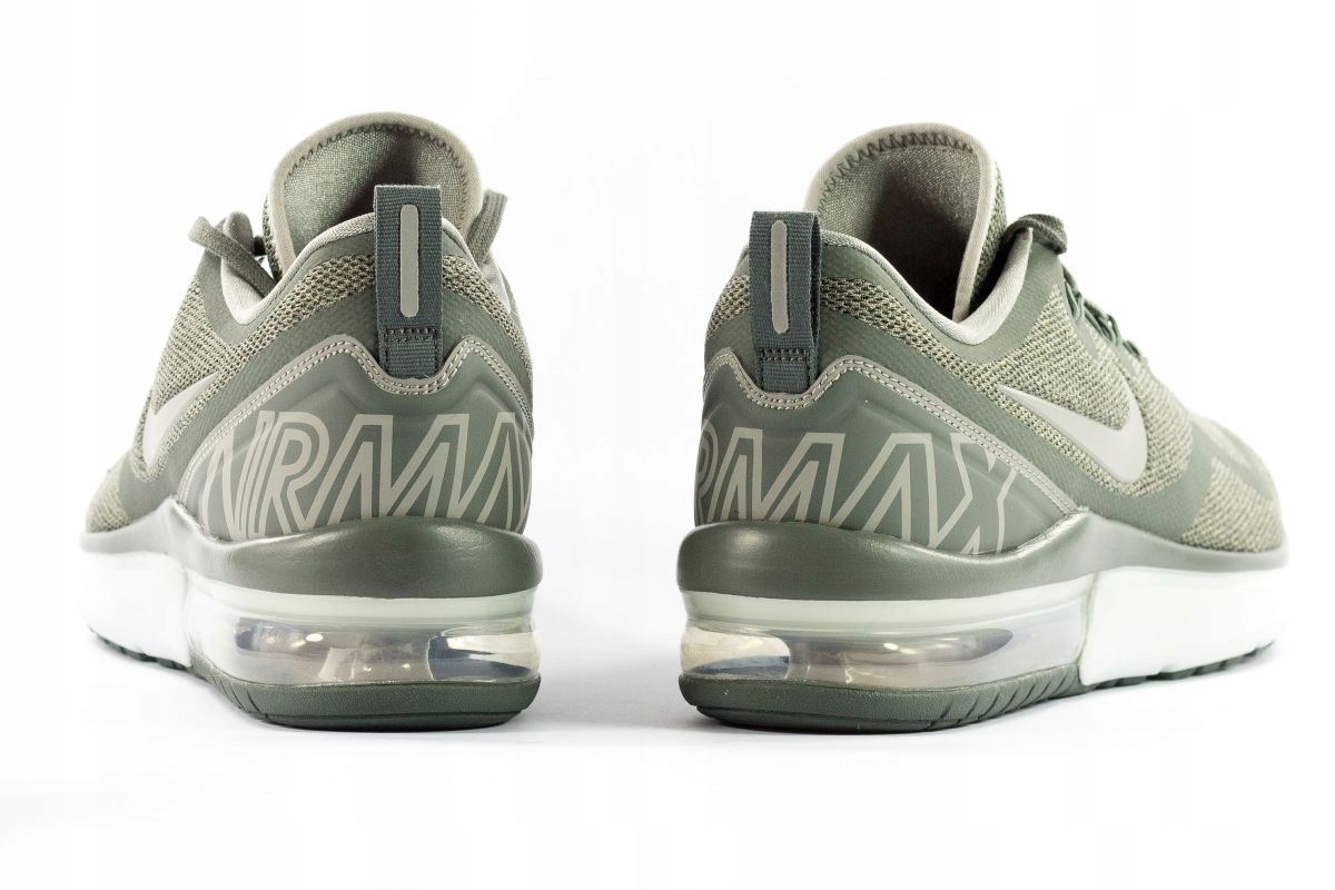 aa5739 nike