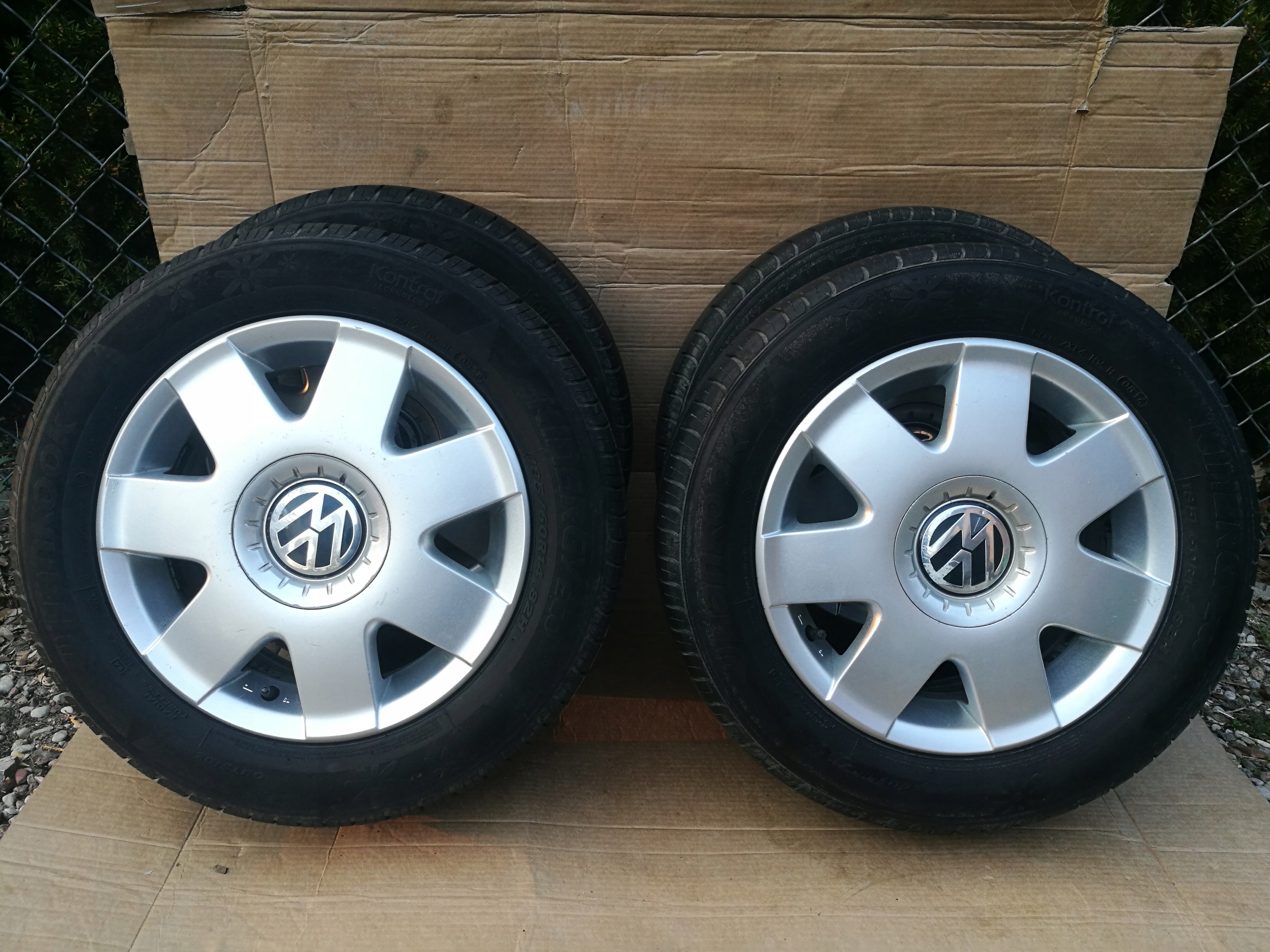 VW Polo felgi + opony Hankook KinergyEco 185/60R14