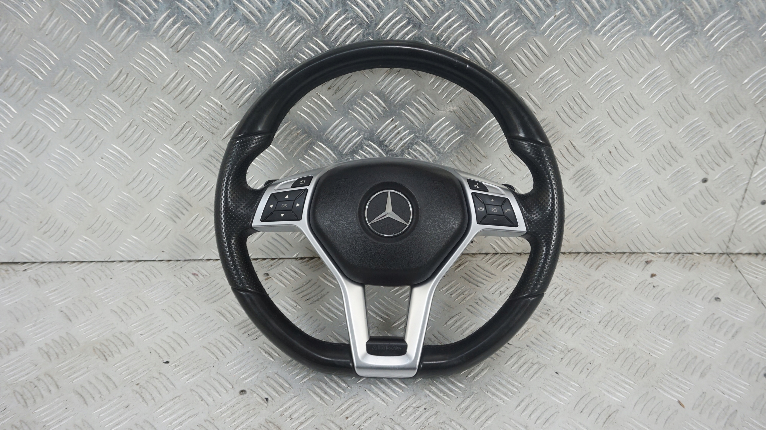 Руль АМГ w212 Рестайлинг