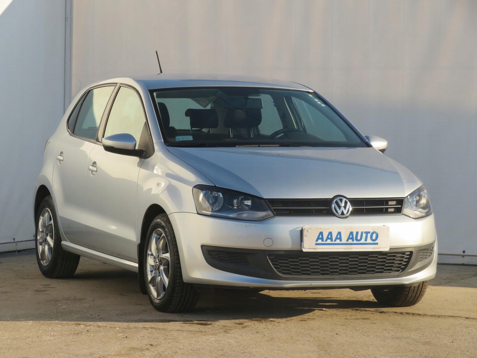Volkswagen Polo Hatchback 2010