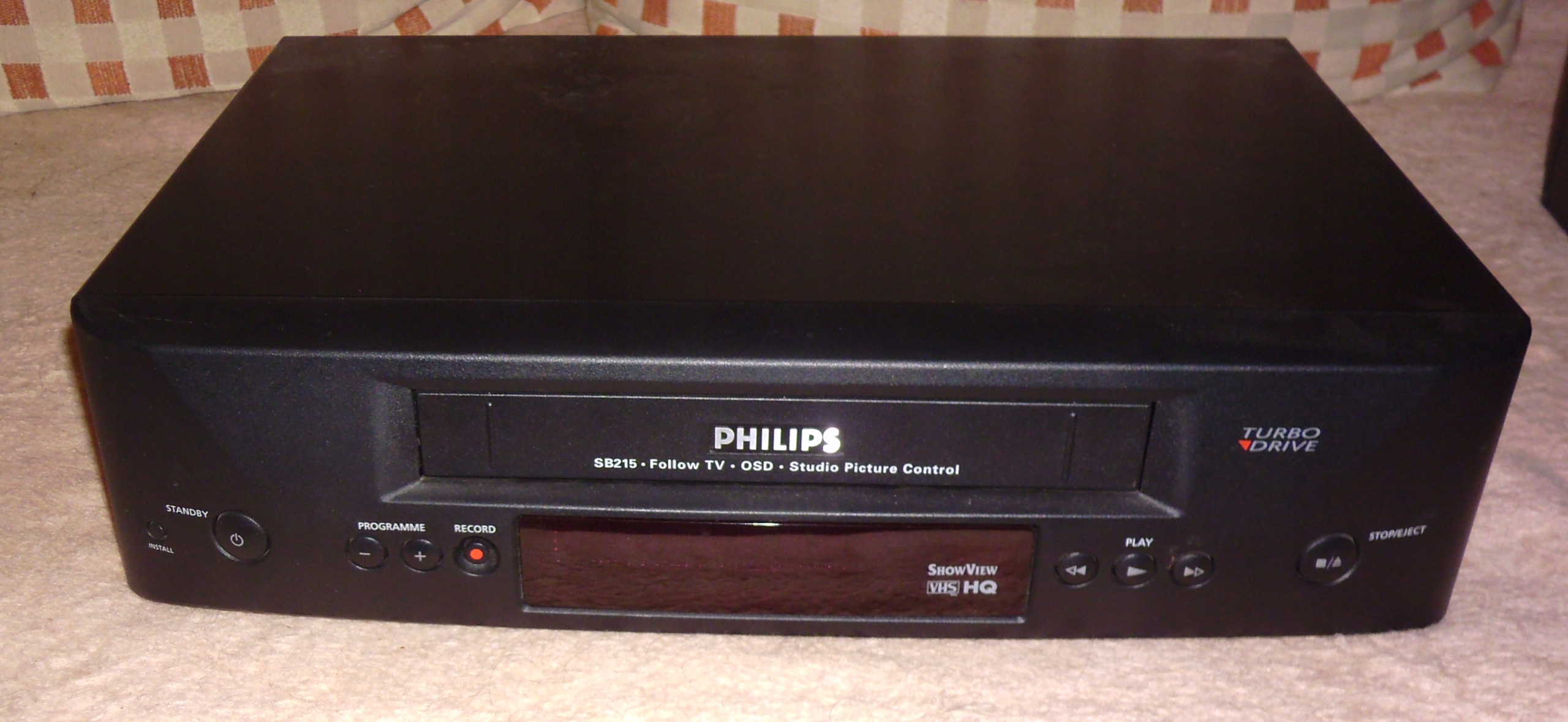 Видеомагнитофон филипс. Видеомагнитофон Philips vr254. Видеомагнитофон Philips vr732. Видеомагнитофоны Philips vr497. Видеомагнитофон Philips VR 742.