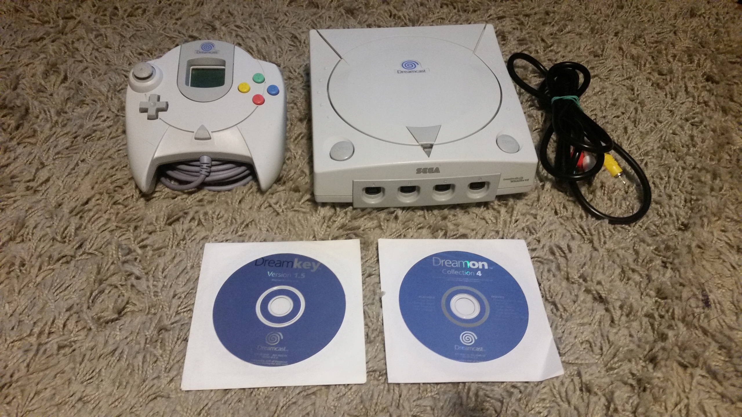 Dreamcast. Vmu dreamcast. Sega dreamcast gdemu. Делаю все как дома в другом dreamcast. Sega dreamcast 2 switch.