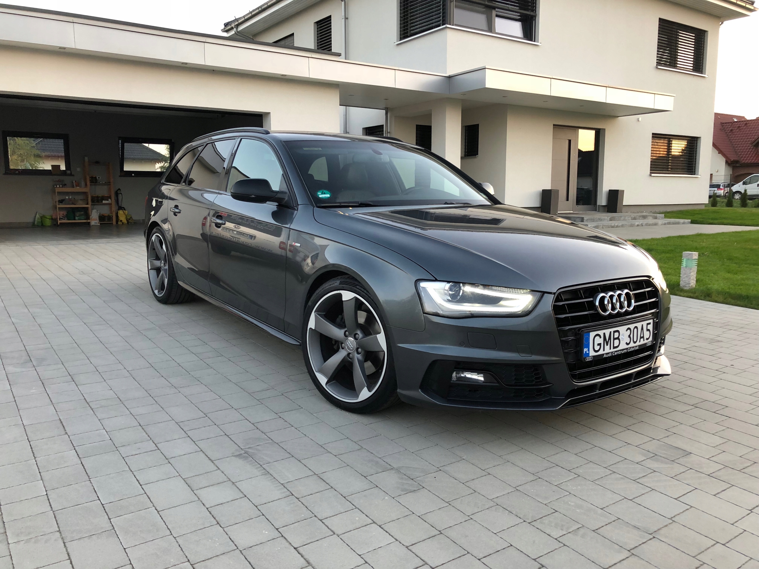 Audi A4 B8 SLine BLACK Competition 7927678147