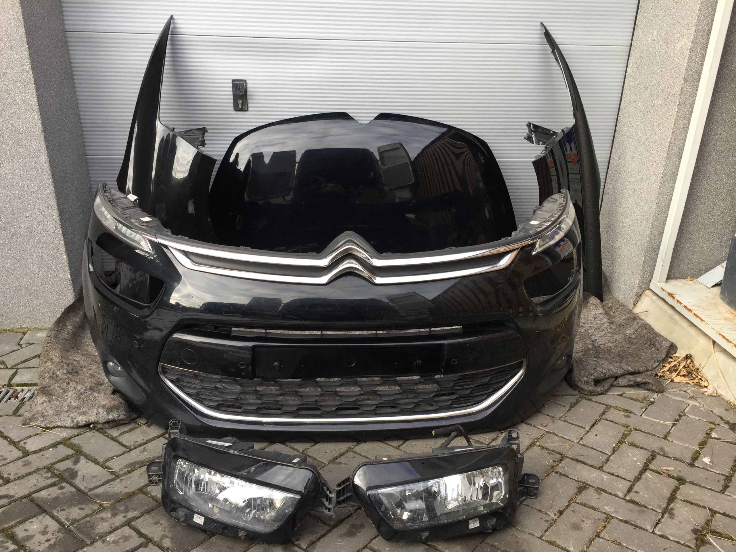 Sąsiad Wchodzi Na Moją Działkę CITROEN C4 PICASSO KOMPLETNY PRZOD MASKA BLOTNIKI - 7190471759