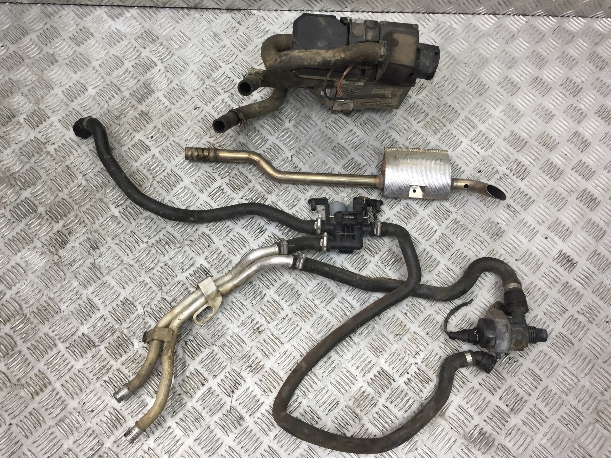 Вебасто бмв х5 е70. Вебасто бмв х3 g01. Webasto bmw. Webasto bmw x5 e70. Вебасто бмв е70 дизель.