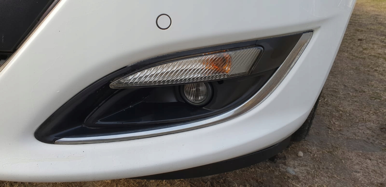 Поворотник opel astra j. Opel astra h накладка на галоген, решетка.