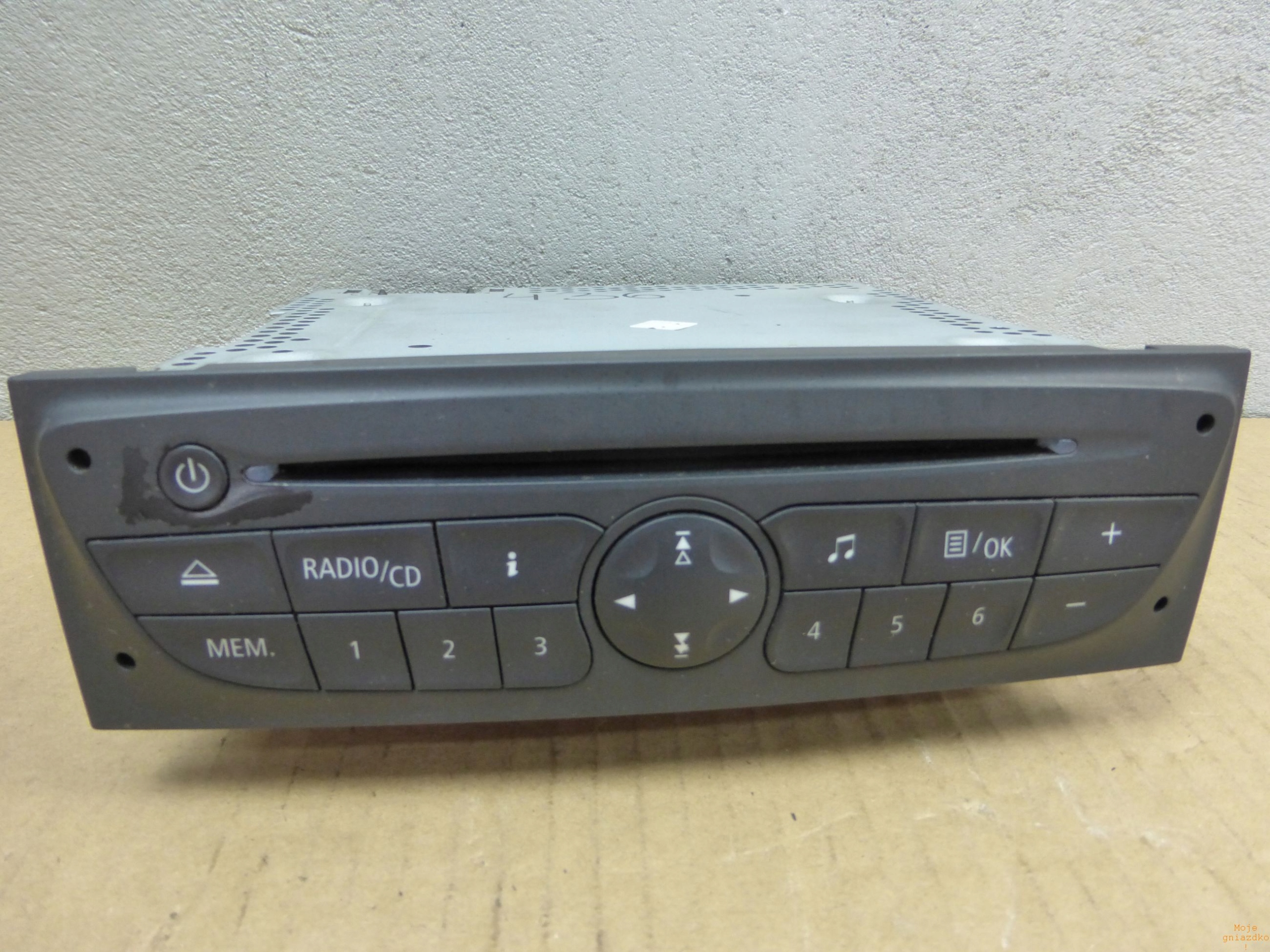 radio RENAULT CLIO III 3 281150038R +KOD 7473400263 oficjalne