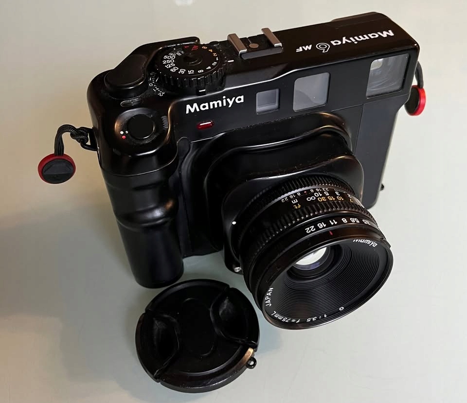 MAMIYA-6 レトロ 三脚付き MAMIYA-6 レトロ 三脚付き