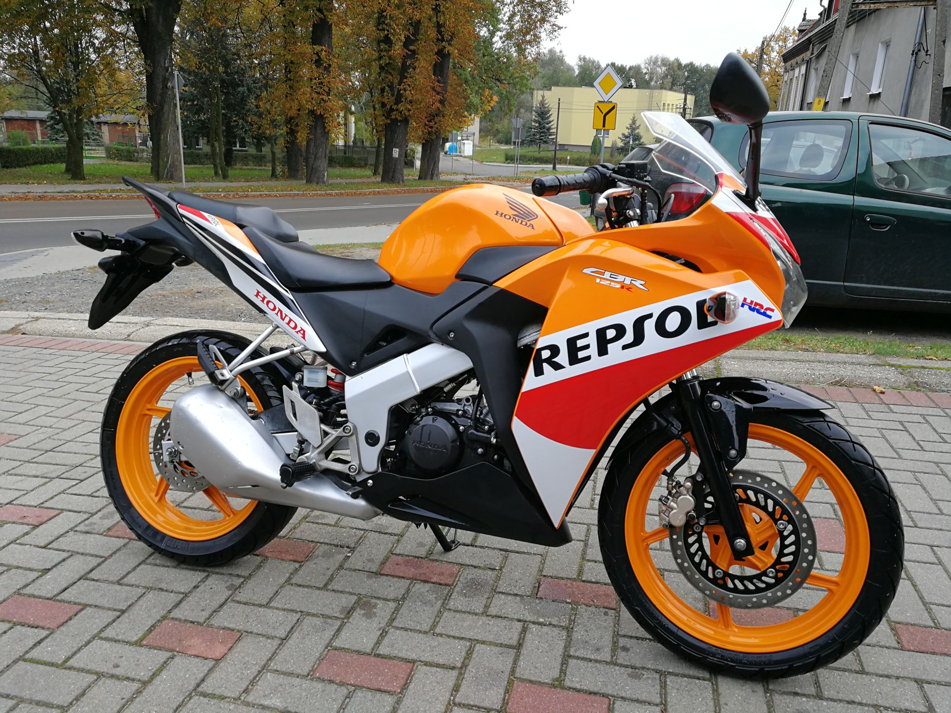 Honda CBR 125 REPSOL 2016 - 7079777072 - oficjalne archiwum allegro