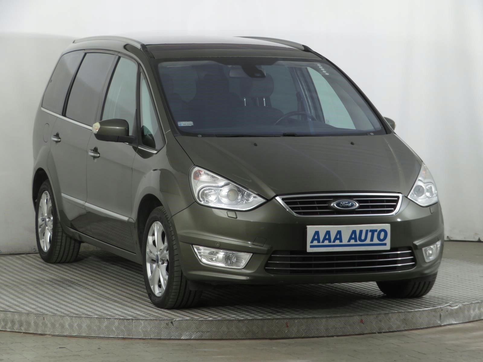 Куплю форд галакси дизель. Ford Galaxy 2.0. Ford Galaxy 2.0 TDCI. Форд галакси 2020. Форд галакси 2010.