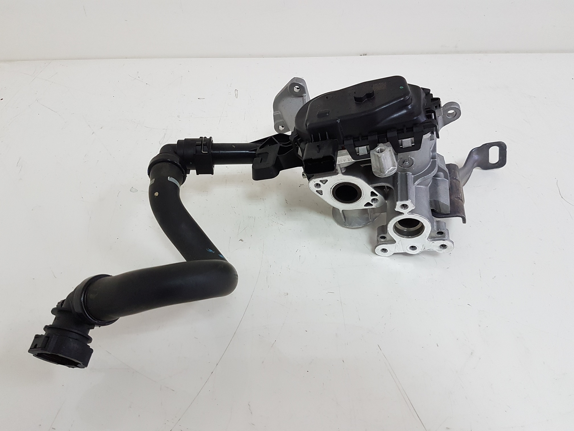 ZAWÓR EGR PEUGEOT 208 2008 1.6 BlueHDI 9807369980