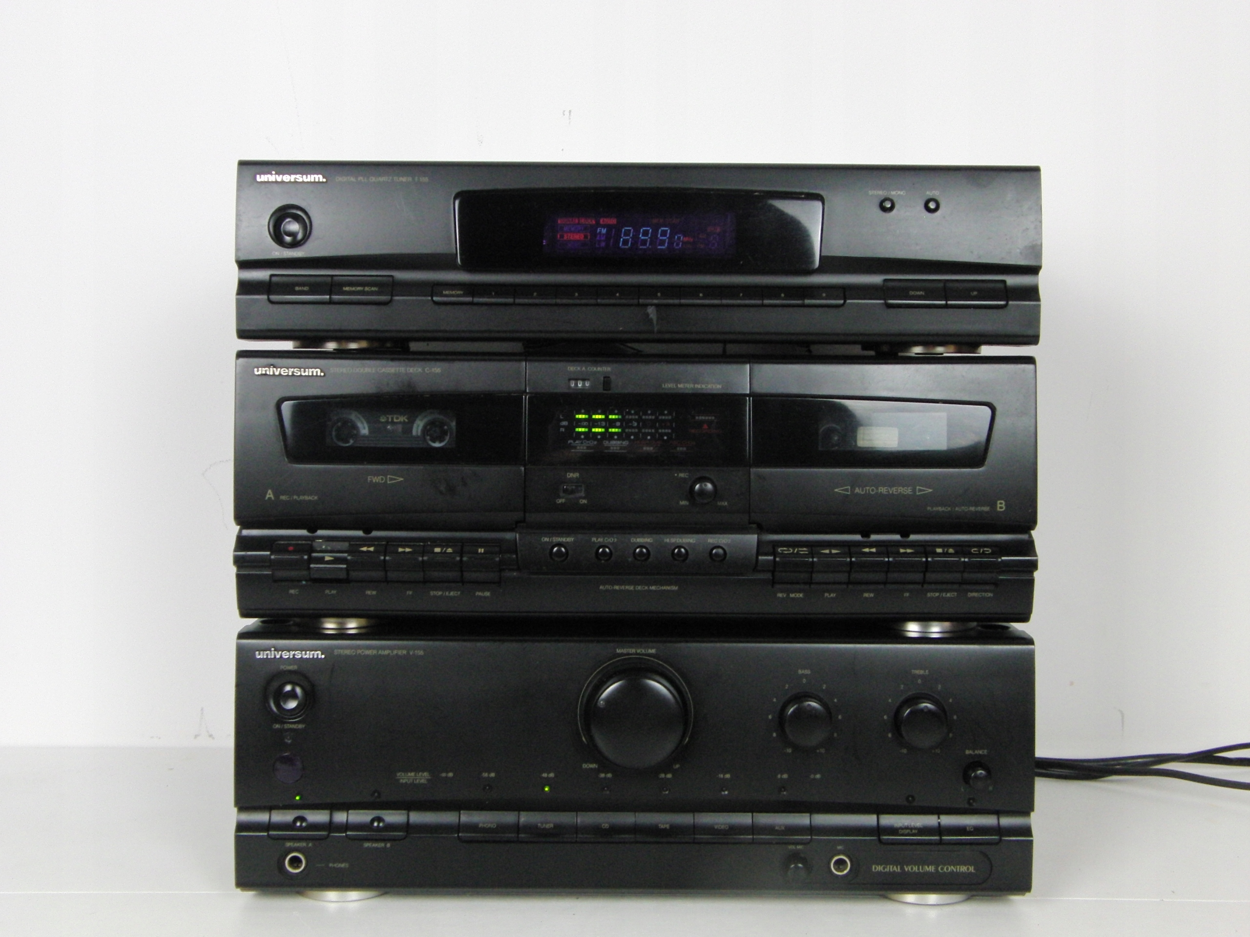 universum w kategorii Zestawy stereo w Oficjalnym Archiwum
