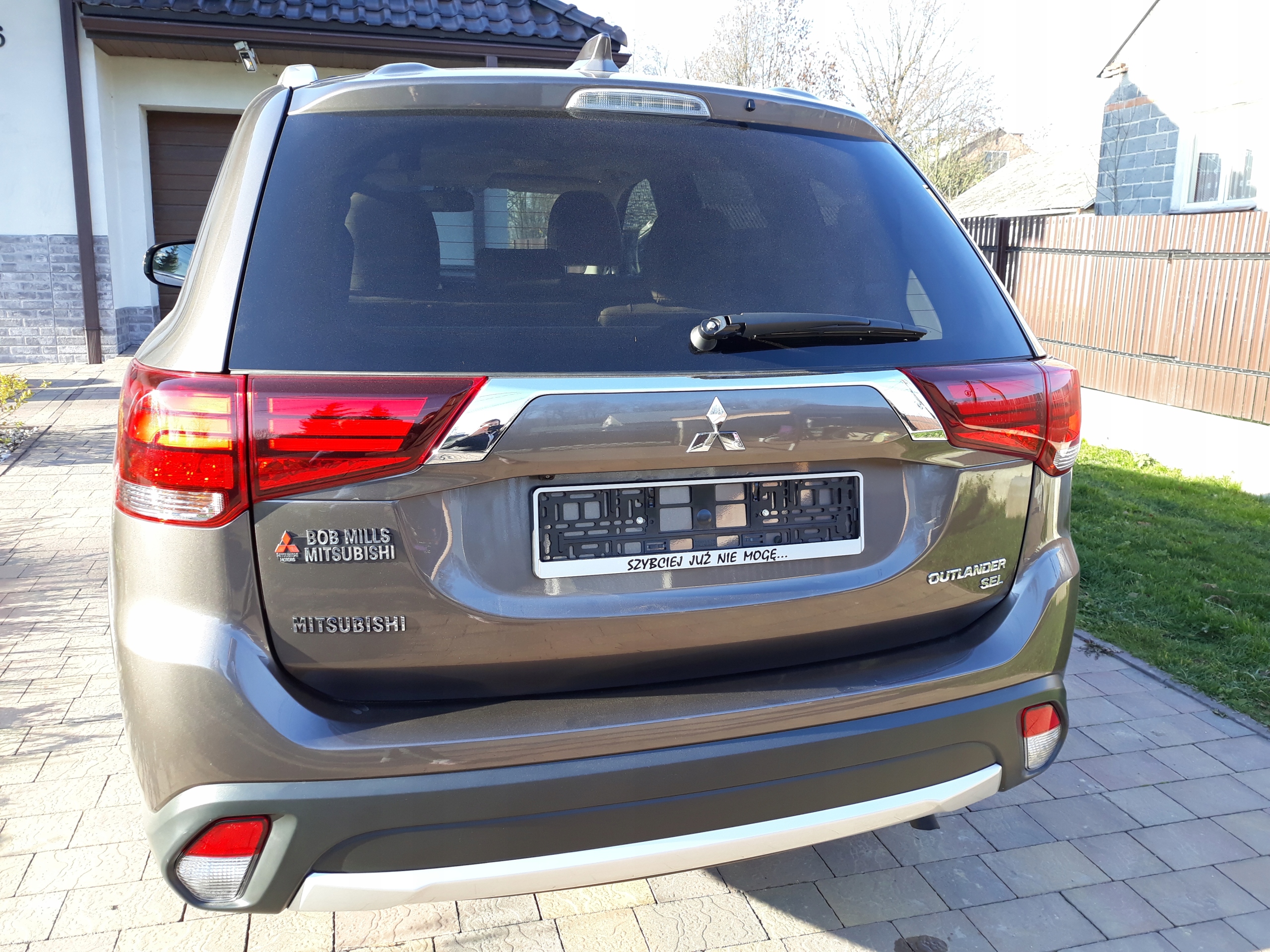 Mitsubishi outlander III 2.4 Samochód 7osobowy