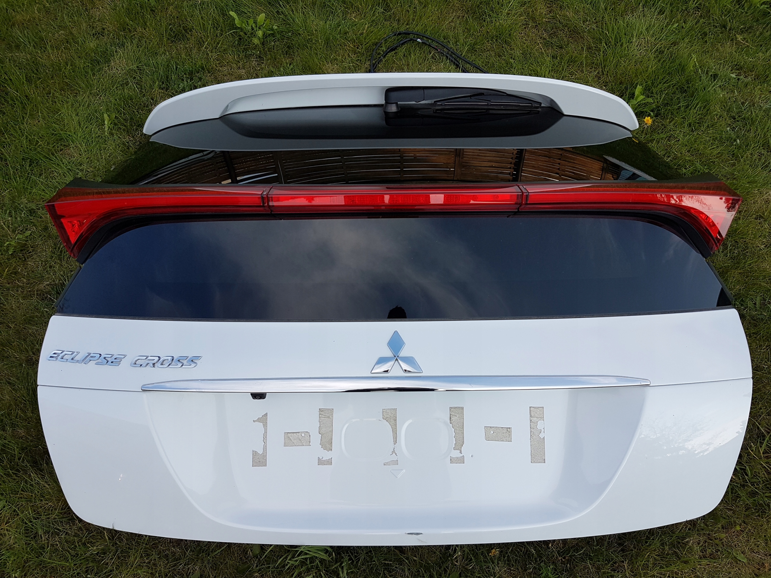 Крышка багажника соренто 2002. Jeep grand cherokee zj крышка багажника. Крышка багажника киа соренто 2003. Крышка багажника в сборе. Крышка багажника ссангйонг кайрон.