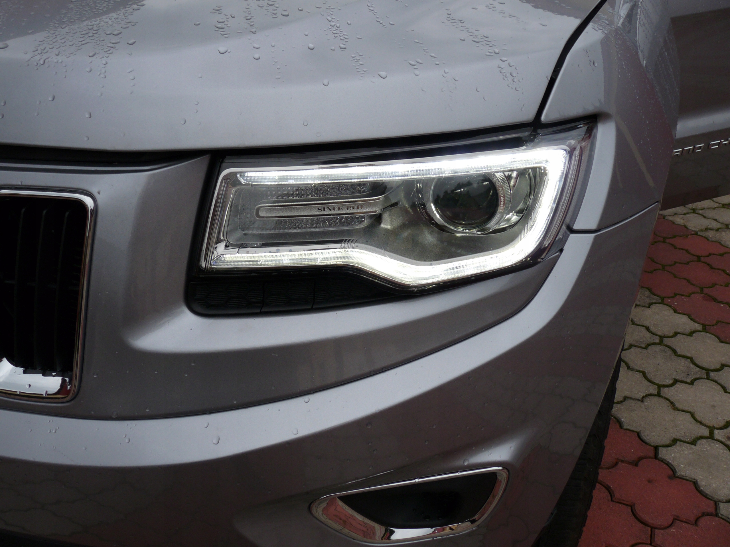 jeep grand cherokee wk2 Bi Xenon Led montaż 7508957131