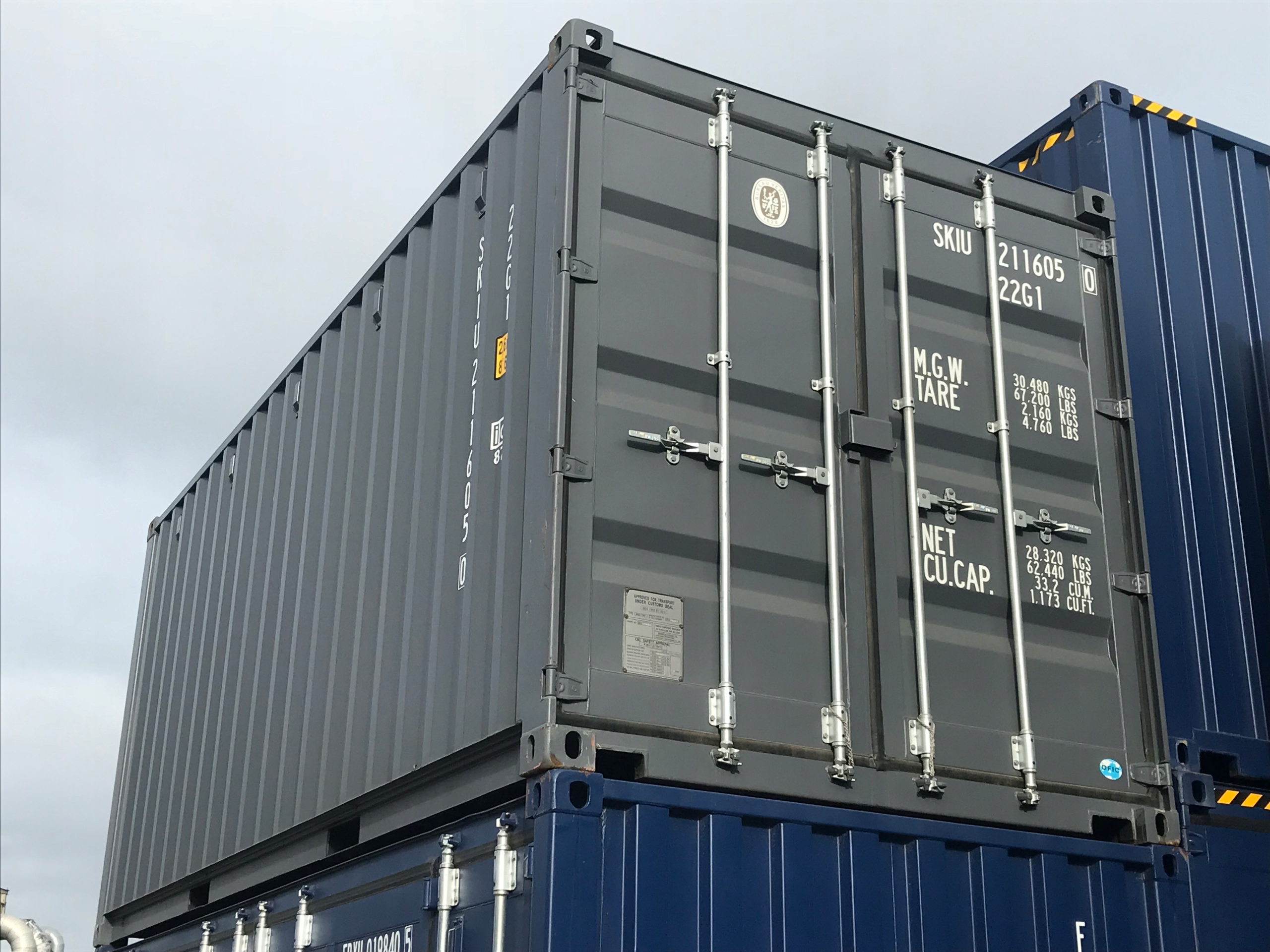 20 футовый морской контейнер. Контейнер dv. Контейнер 20dv размеры. Морской контейнер 20 футов high cube. Контейнер 10фт.