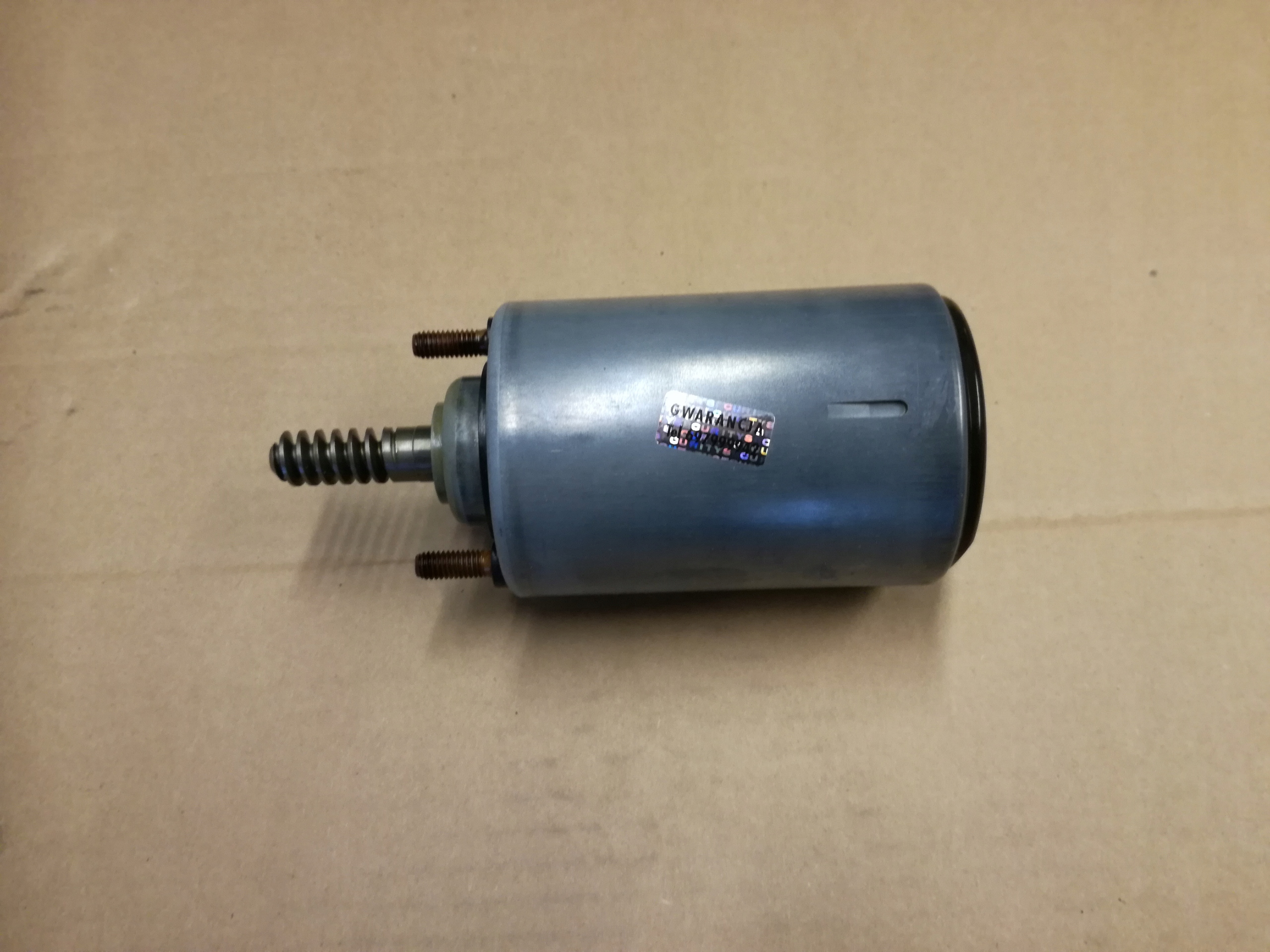 SILNICZEK VALVETRONIC BMW E87 E90 E46 N46 318i 320