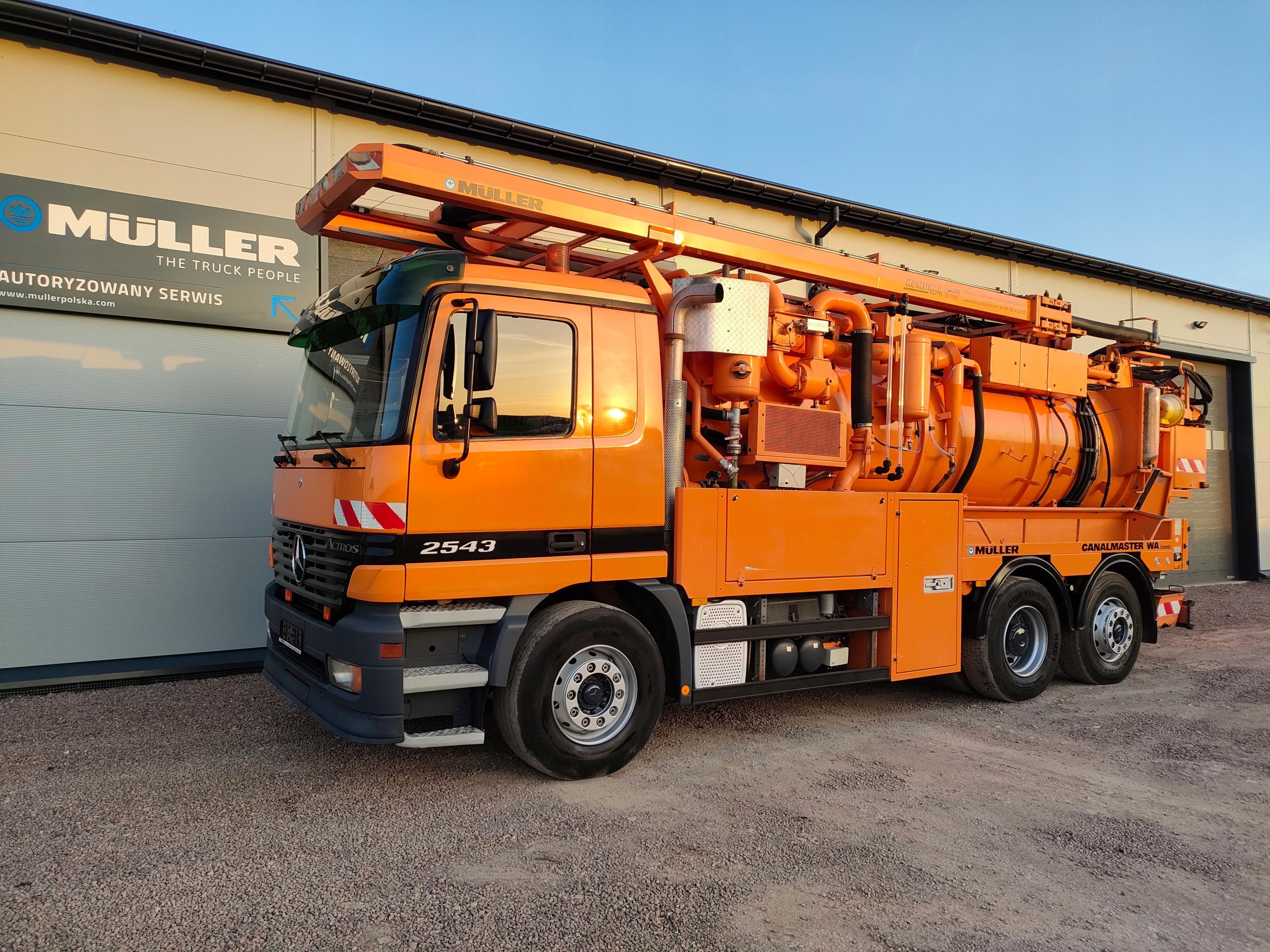 Mercedes Benz Econic 1828