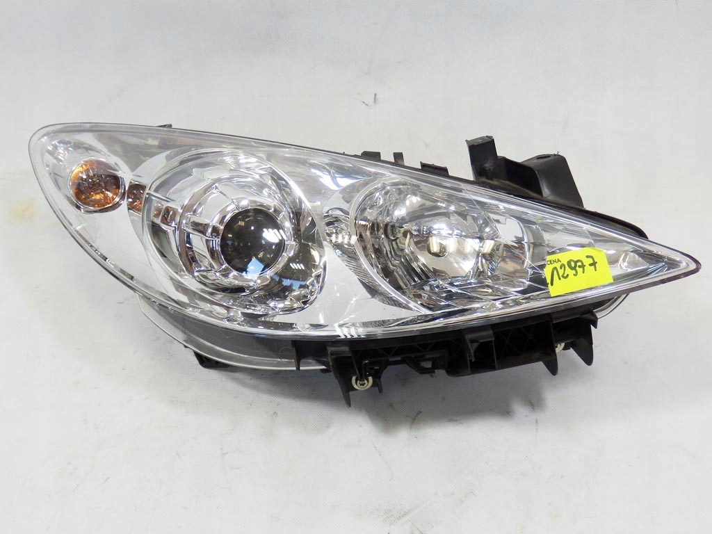 Фары пежо 307 рестайлинг. Фара пежо 307. Лампа ближнего света пежо 307 2007. Птф пежо 307 рестайлинг артикул. Лампы пежо 307 рестайлинг.