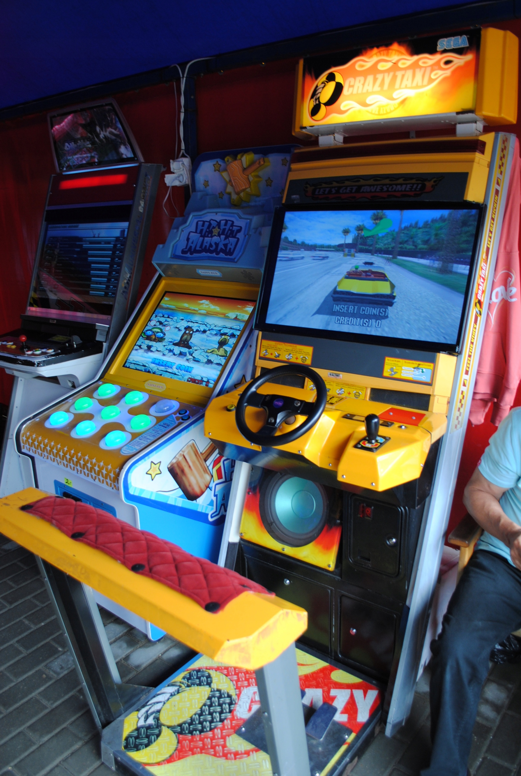 Симуляторы игровых автоматов играть по 20 линиям. Казино золотая бухта игровые автоматы. Слот аппараты. Симуляторы игровых автоматов играть по 20 линиям. Игровые автоматы казино симуляторы.