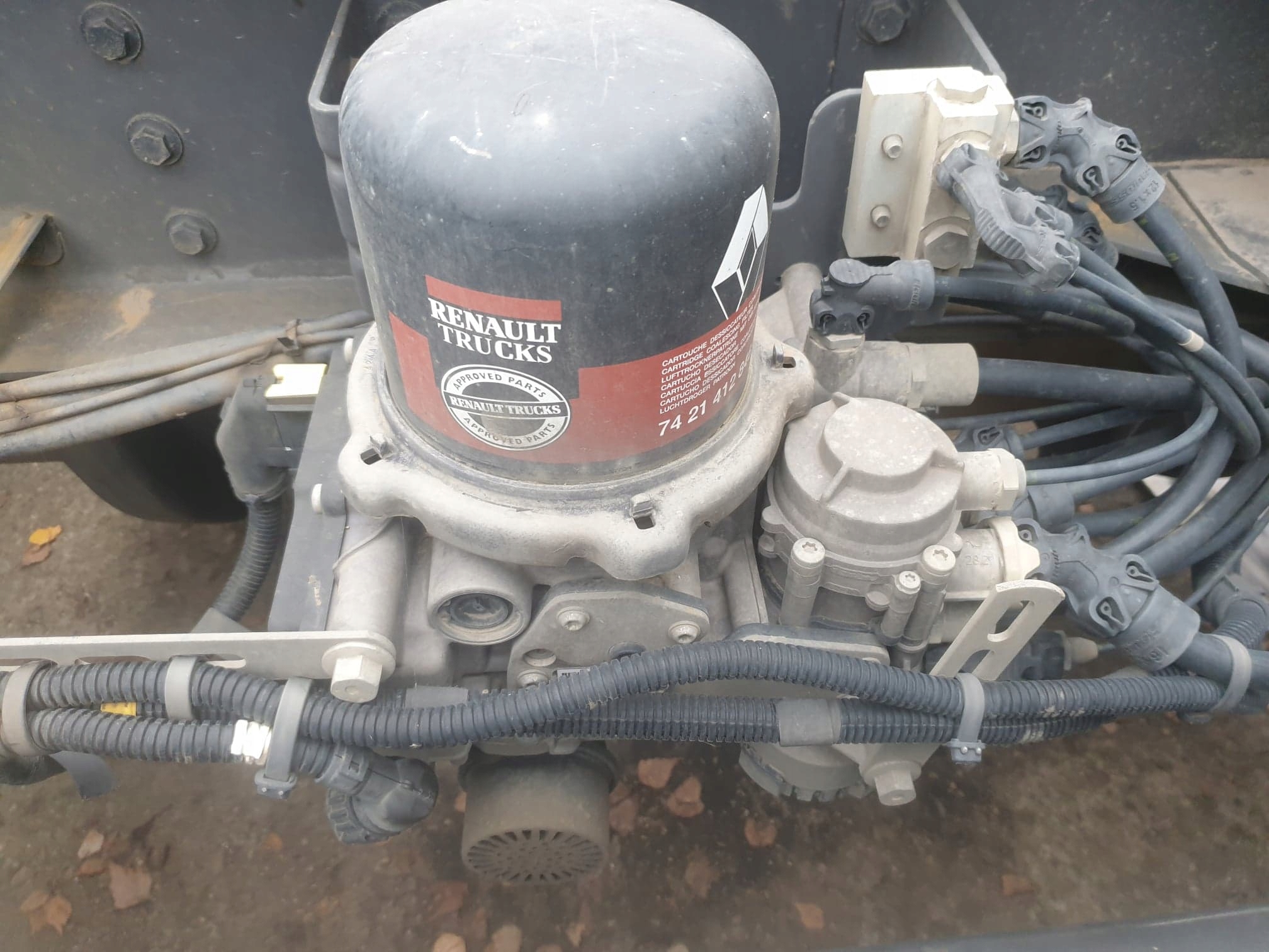 K105906N50 Осушитель (модуль подготовки воздуха) RVI Magnum/Premium DXI K105906N