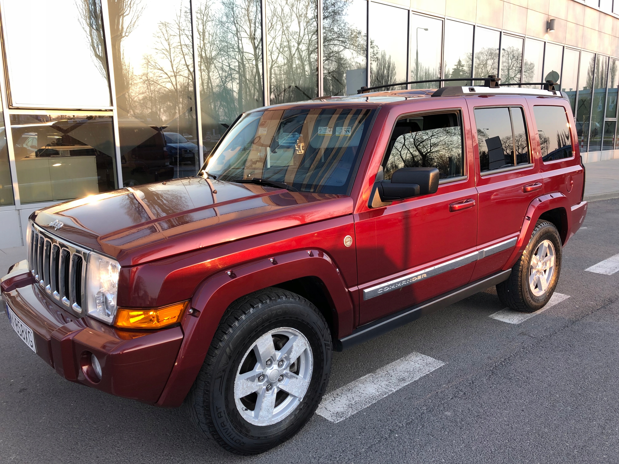 Jeep commander trail rated limited 4x4 4.7V8.