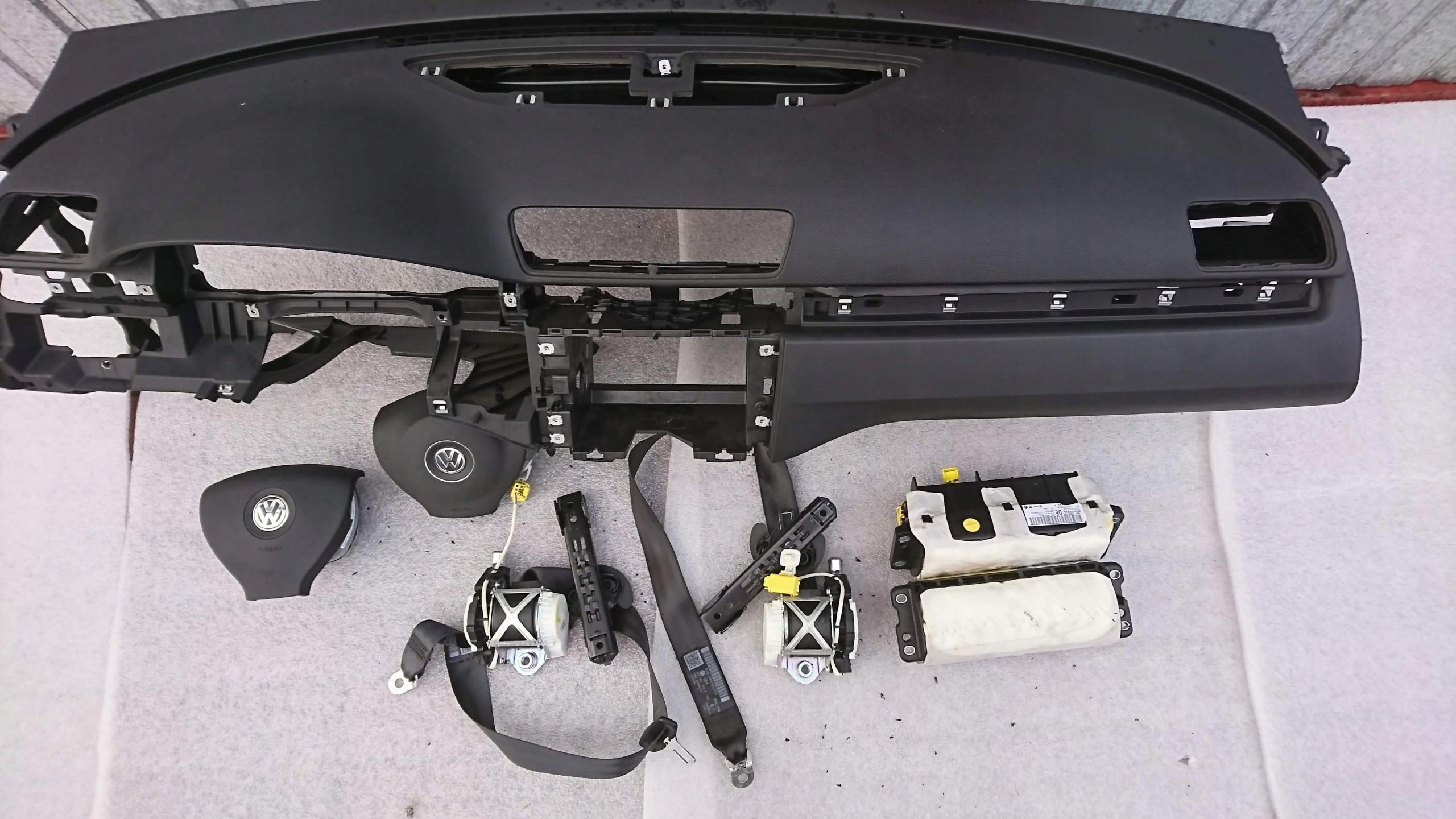 VW PASSAT B6 B7 Komplet Airbag Konsola Pasy 7711399956 oficjalne