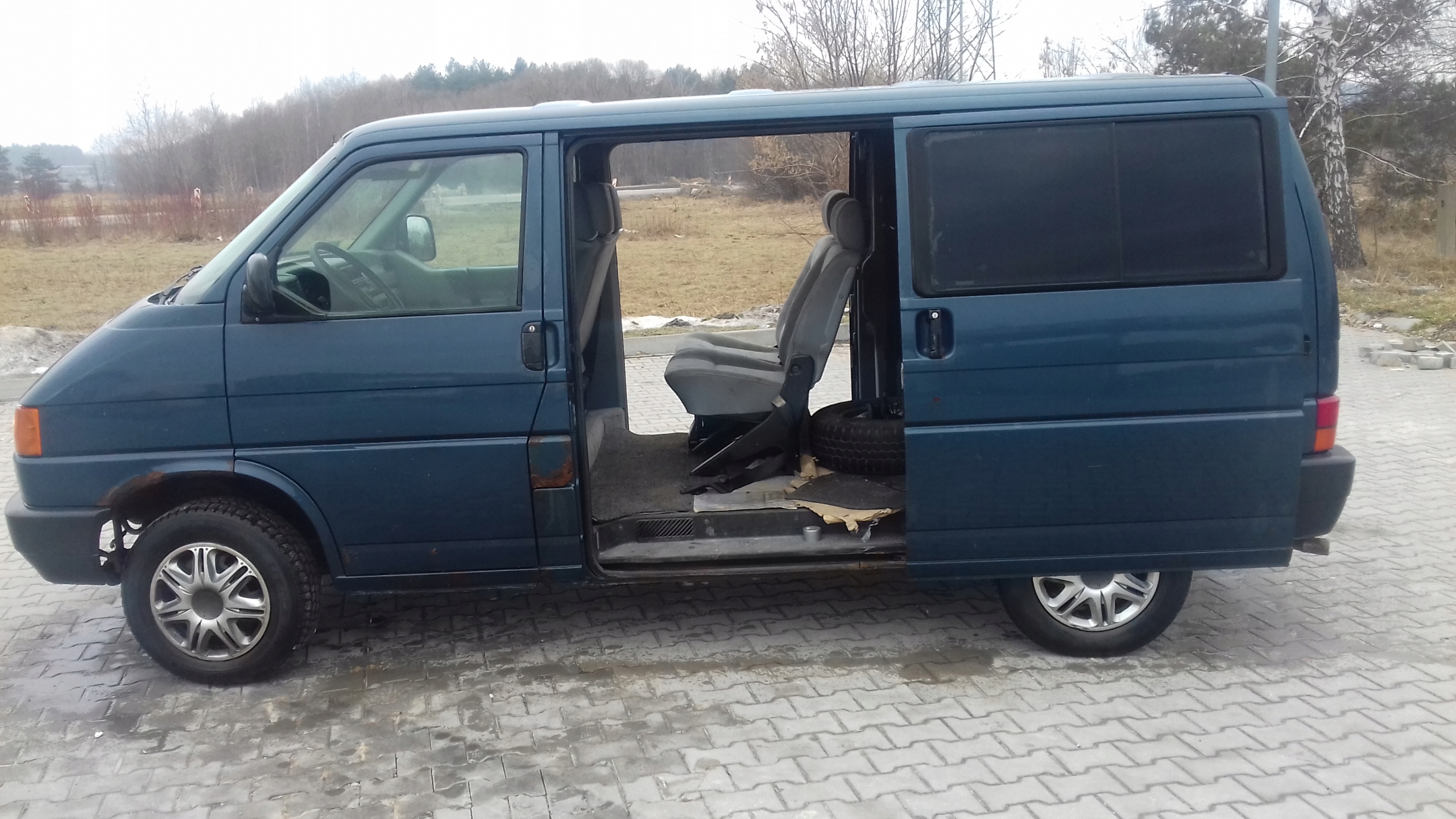 vw t4 caravelle 2.5 benzyna gaz 8 osob automat