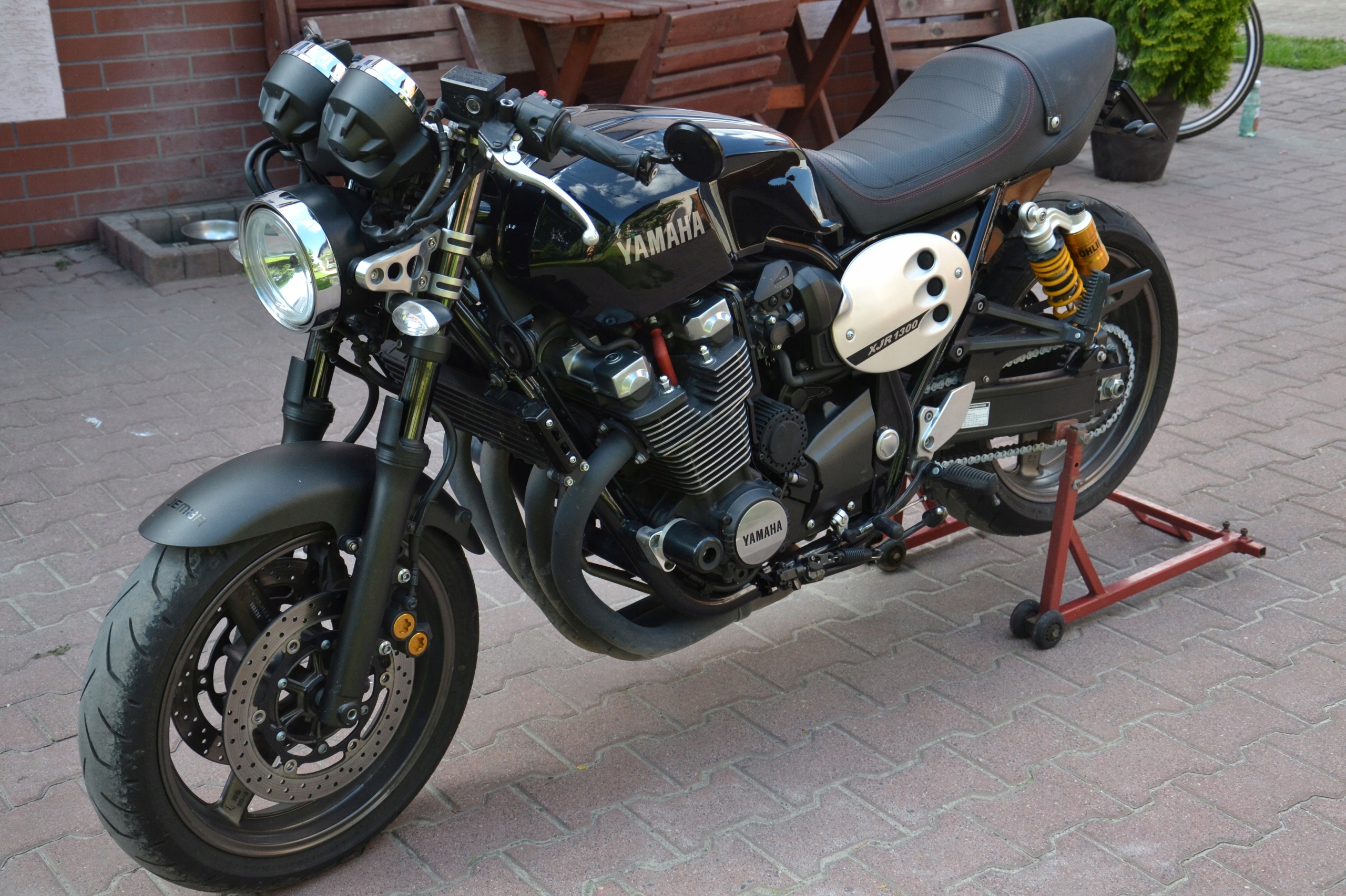 xjr 1300 2015