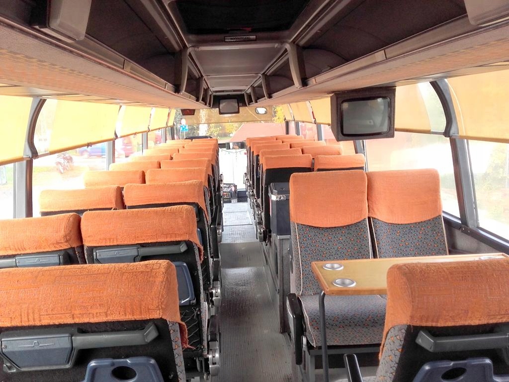 Автобус Neoplan n116
