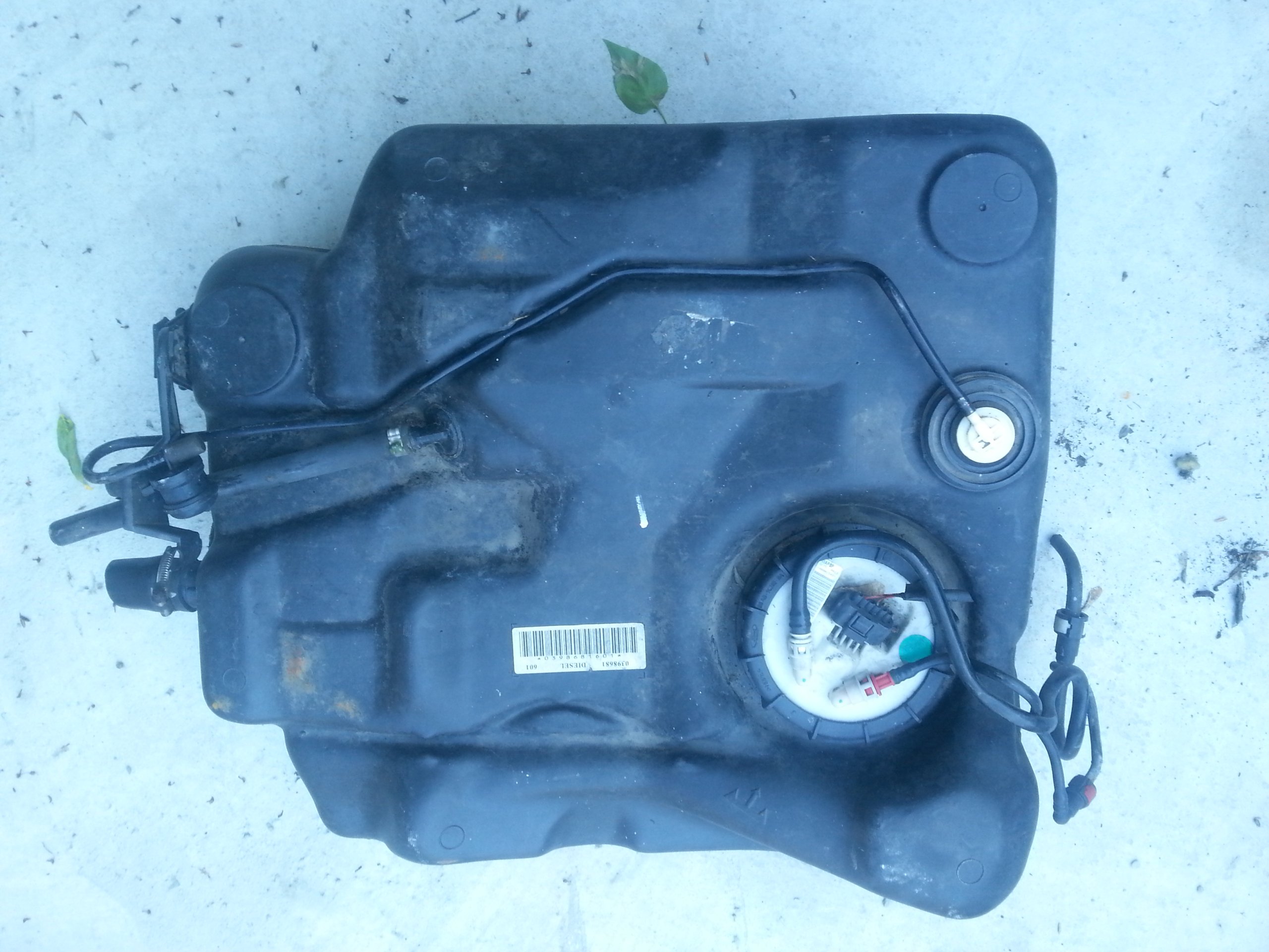 Топливный бак форд фокус 2 2. Топливный бак фокус 2 1. Топливный бак форд фокус 3. 6. Объем бака фокус 2 1.