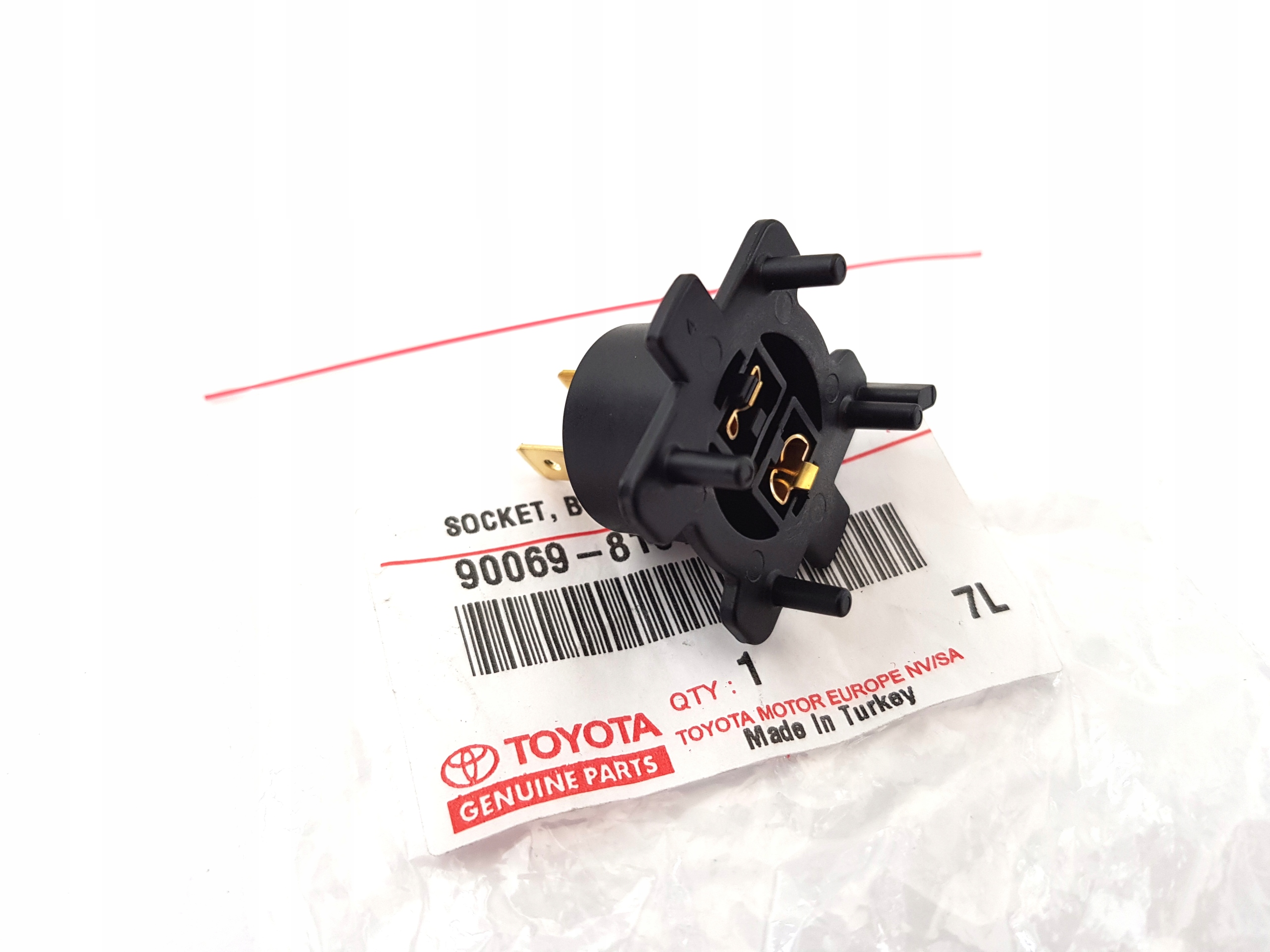 патрон лампы h7 toyota corolla. купить светодиодные лампы осрам н4. разъем лампы h7 тойота королла. патрон лампы h7 toyota corolla. галогенная h7 (55 вт).