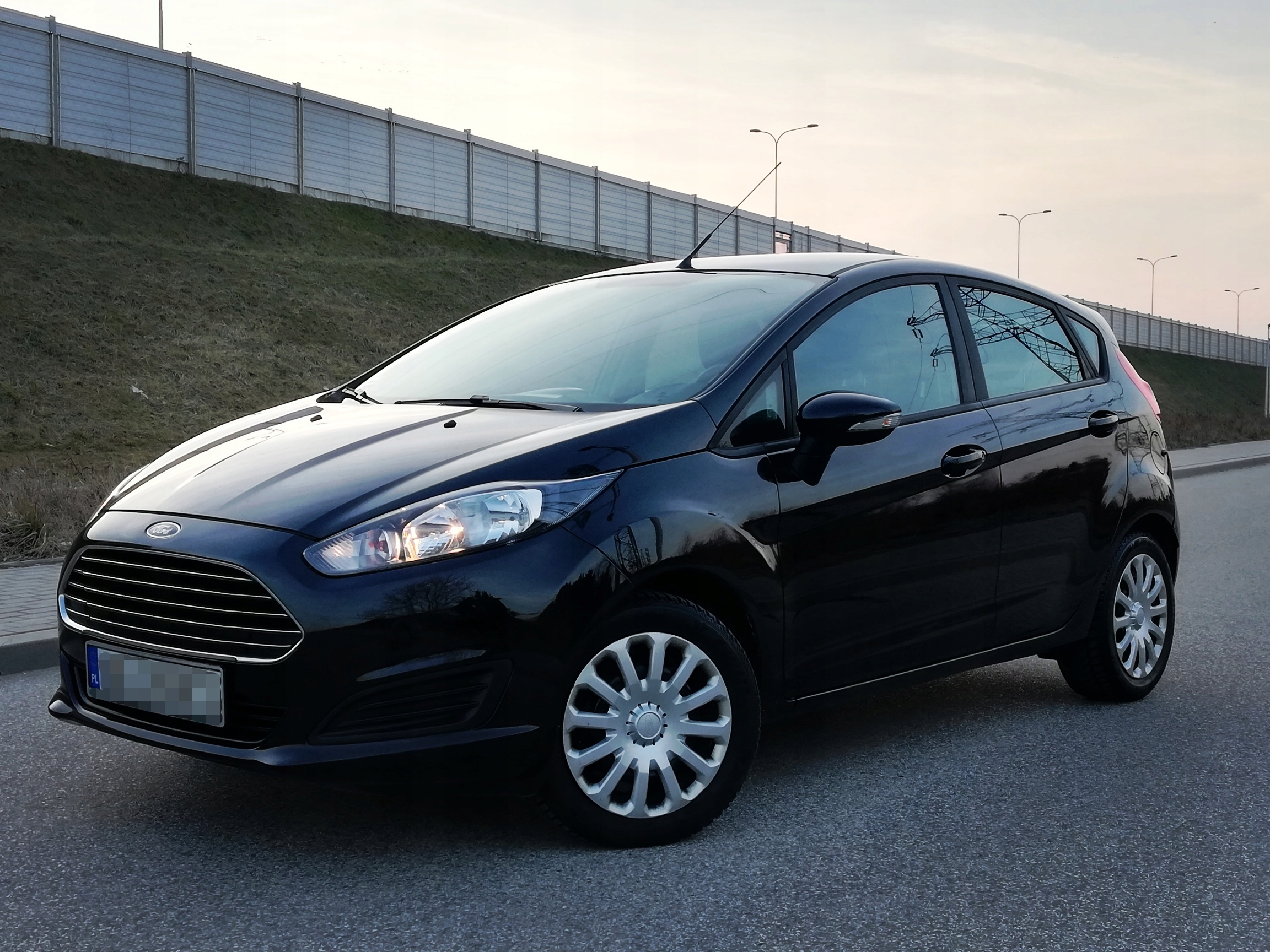 *FORD FIESTA 1.5 TDCI 1WŁ SALON PL 2015* 7896447586